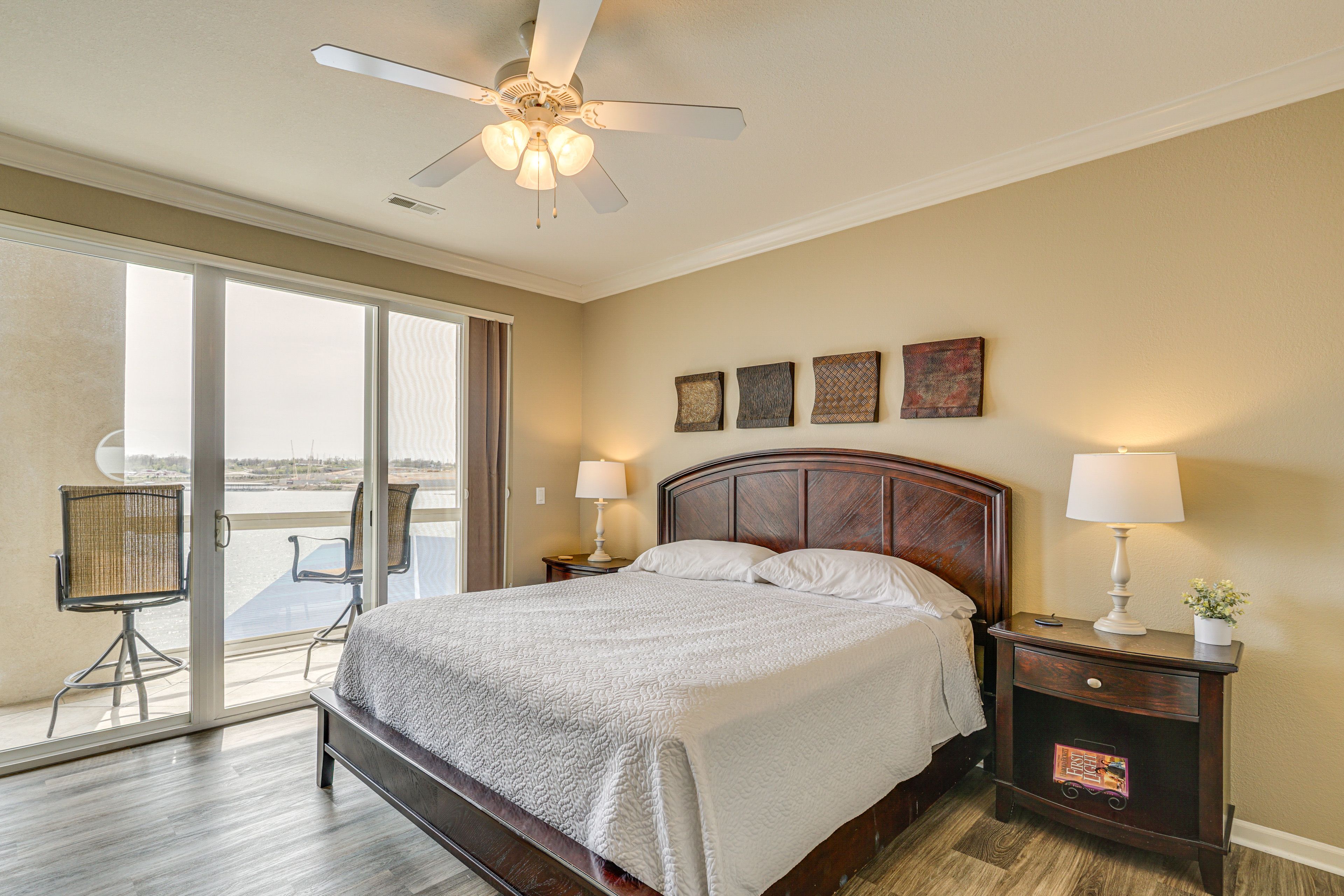 Bedroom 1 | California King Bed | En-Suite | Main Floor | No Stairs Required