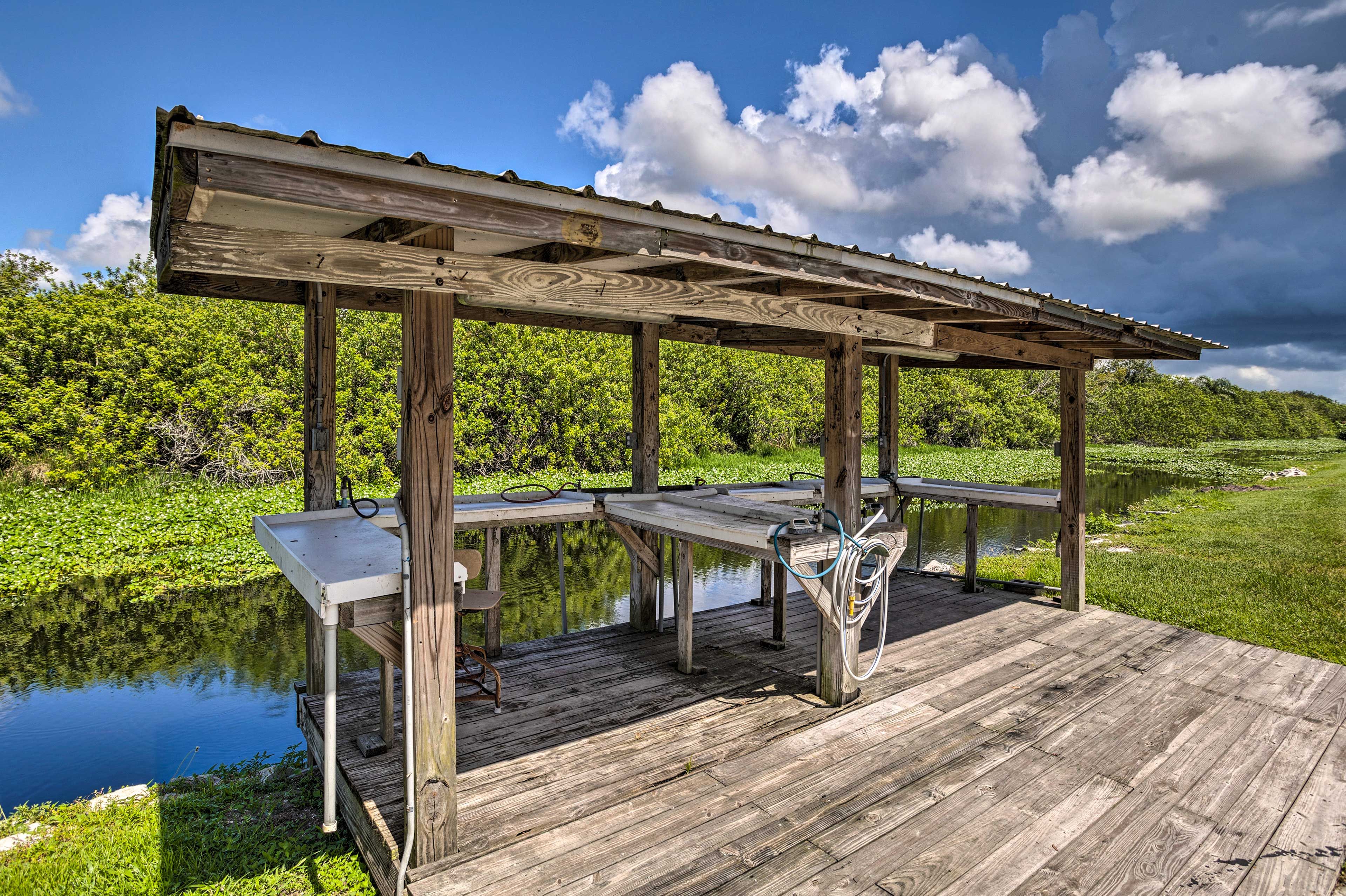 Lake Okeechobee | Fish Washing Station
