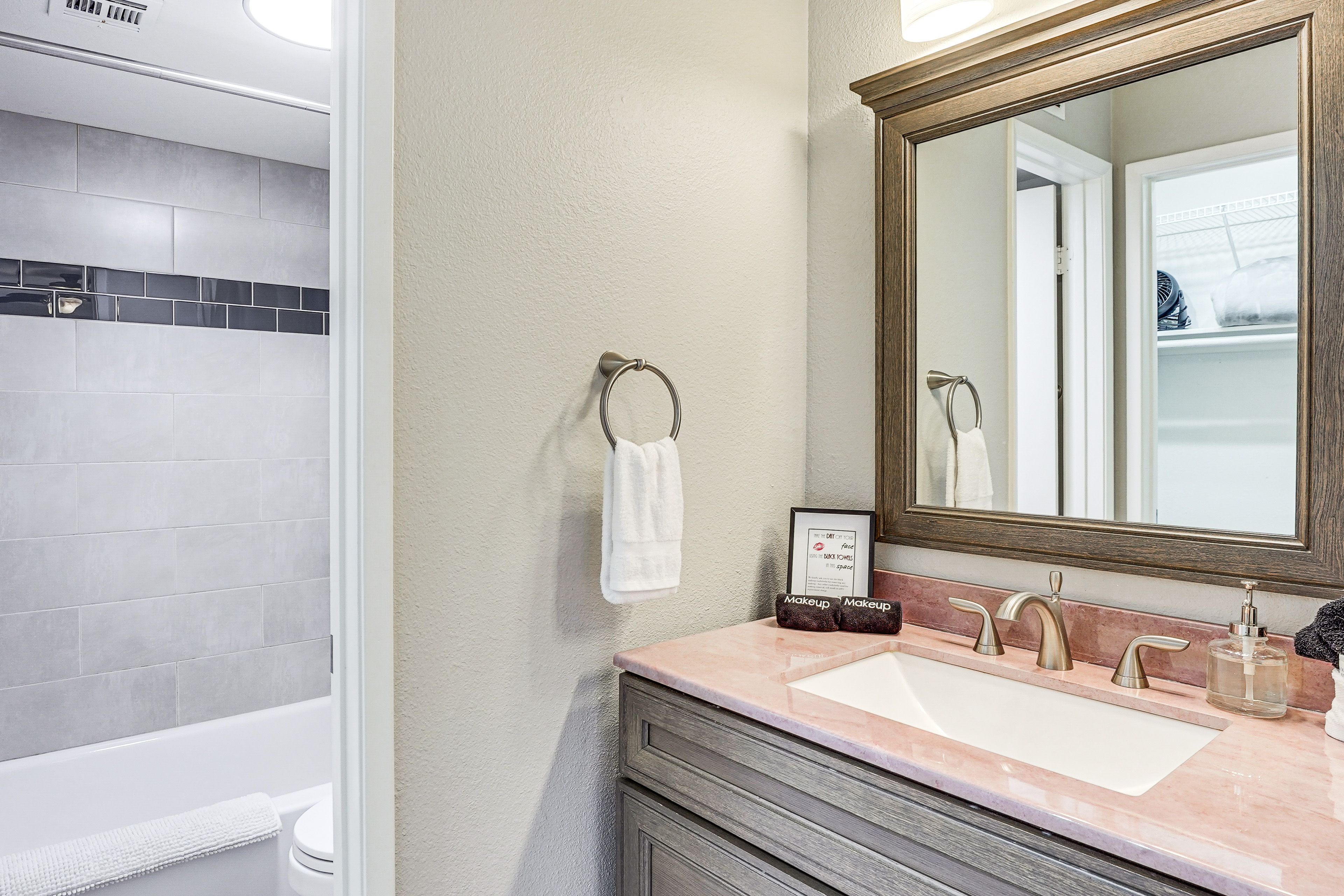 Bathroom | Complimentary Toiletries