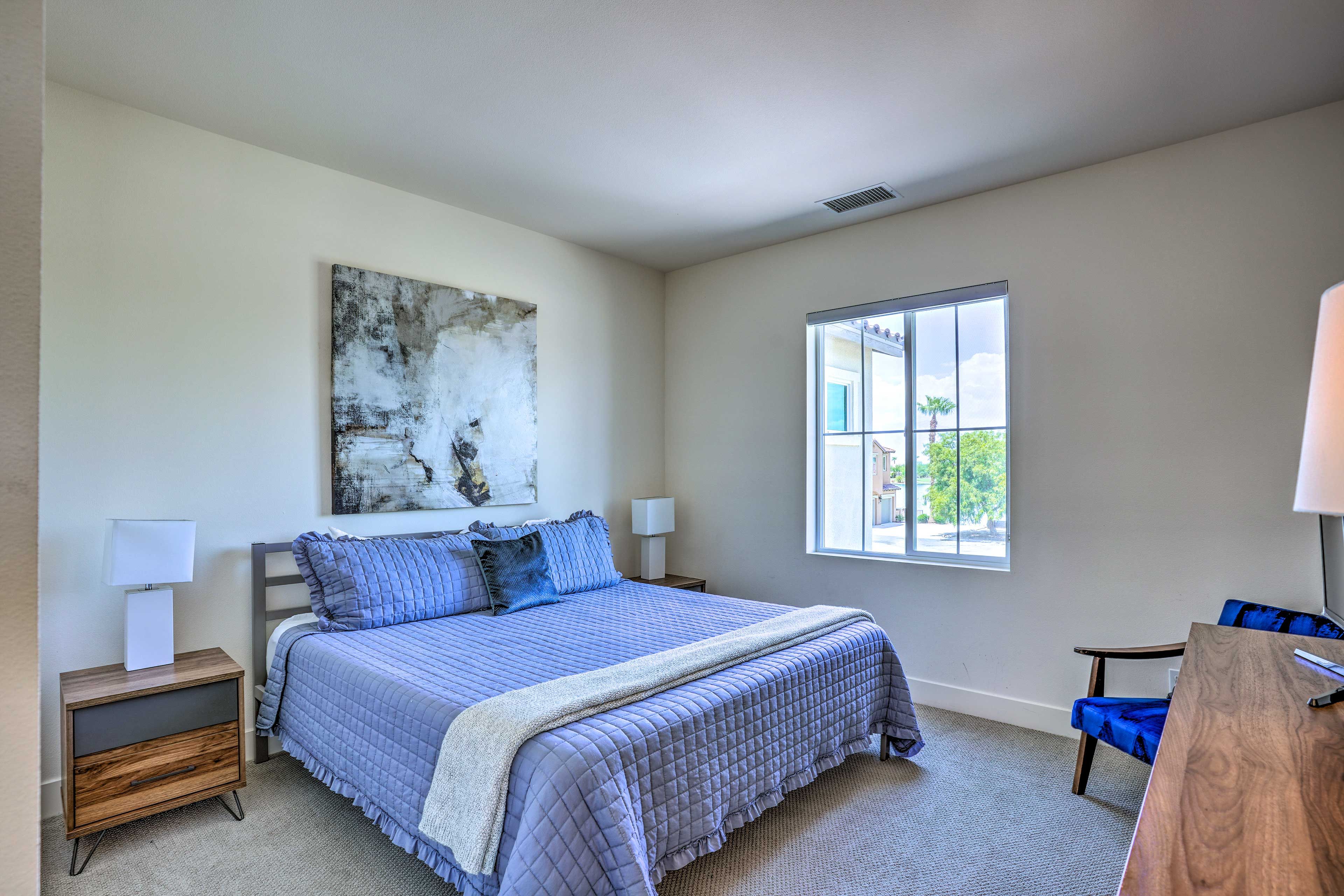 Bedroom 3 | California King Bed | 2nd Floor
