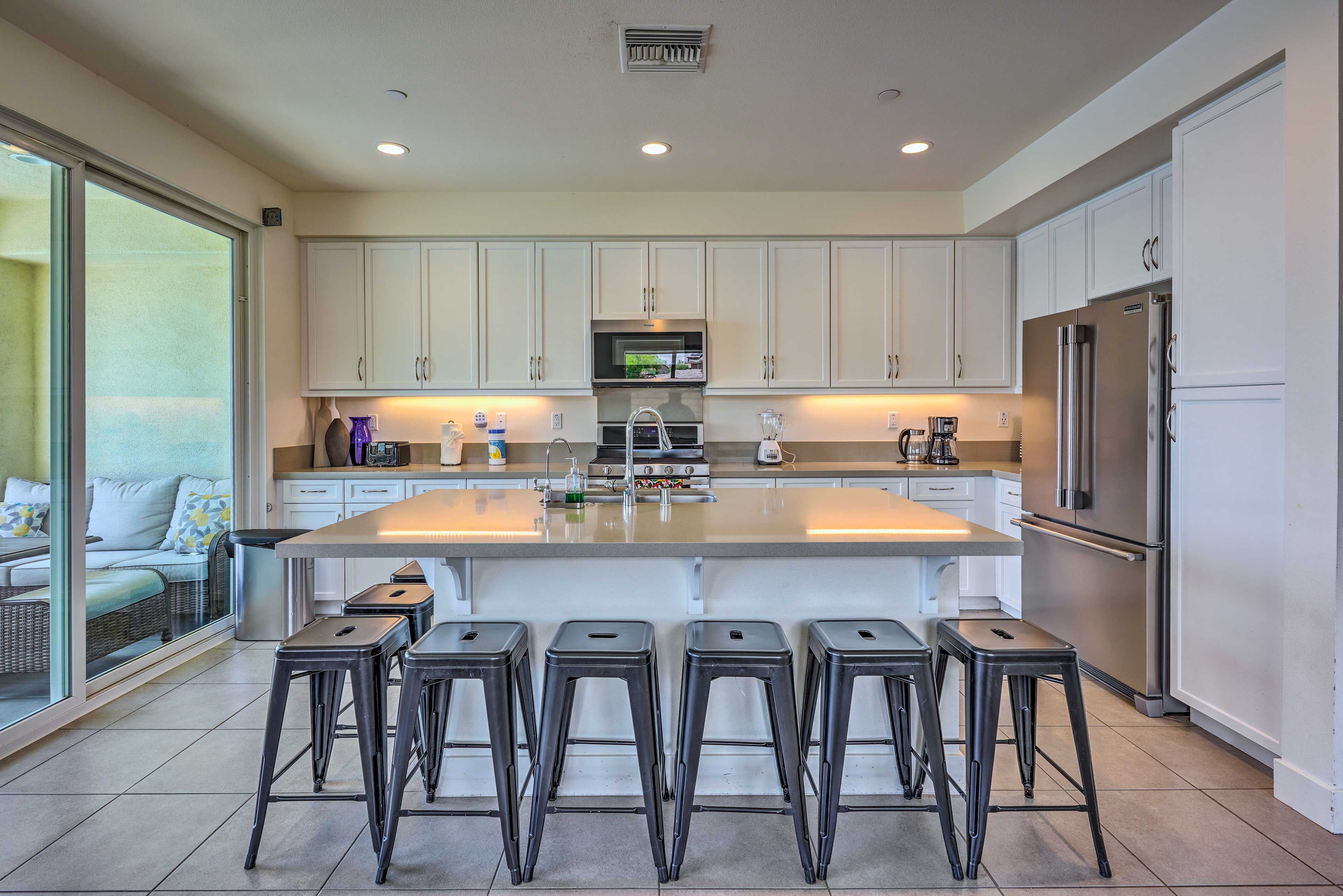 Kitchen | Fully Equipped