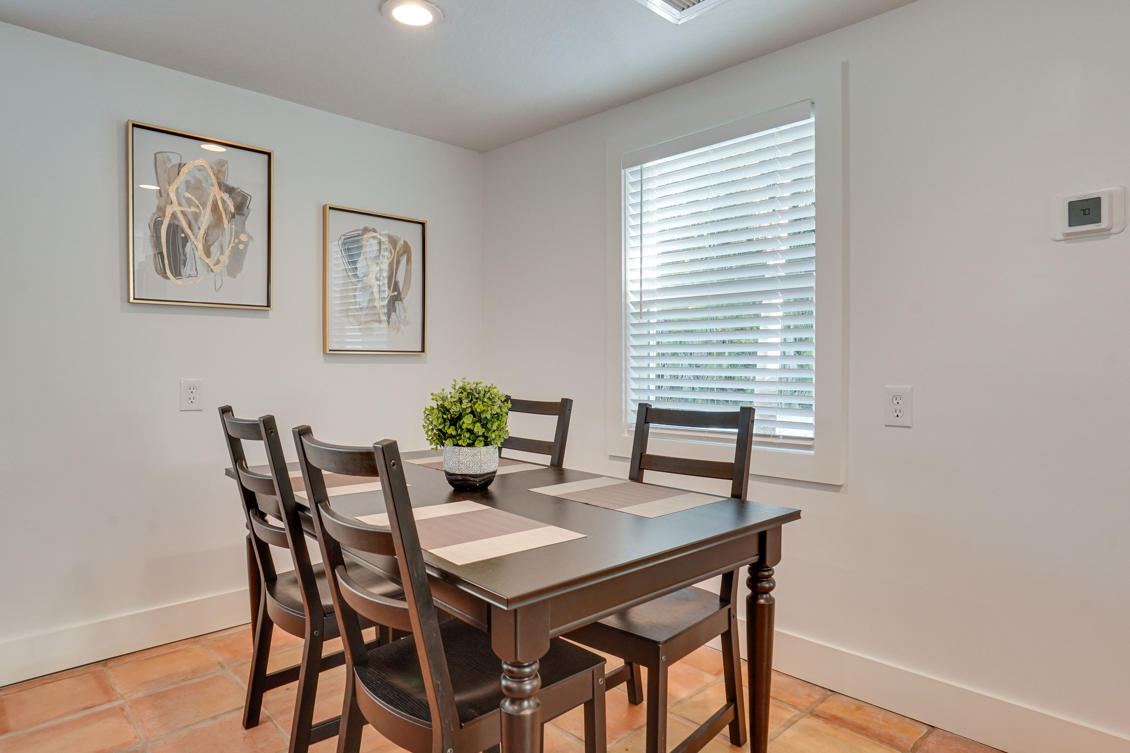 Dining Area | Dishware & Flatware