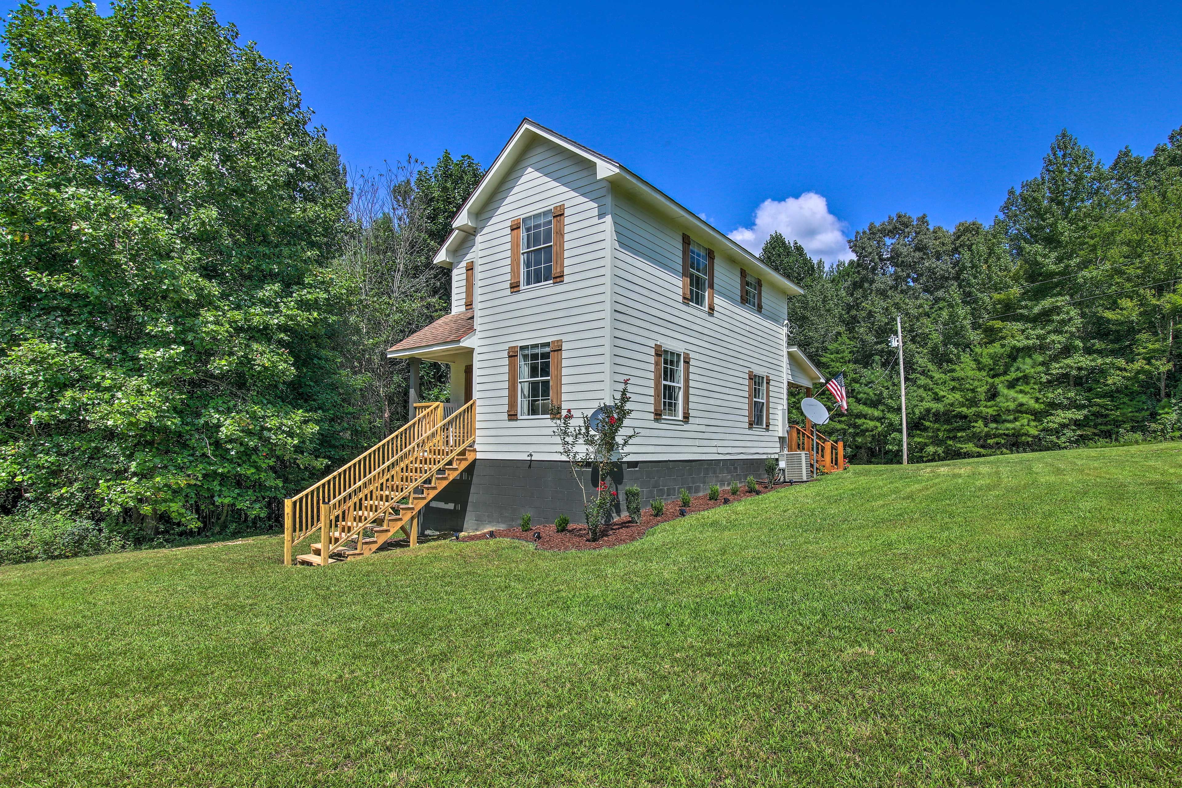 House Exterior | 1,216 Sq Ft