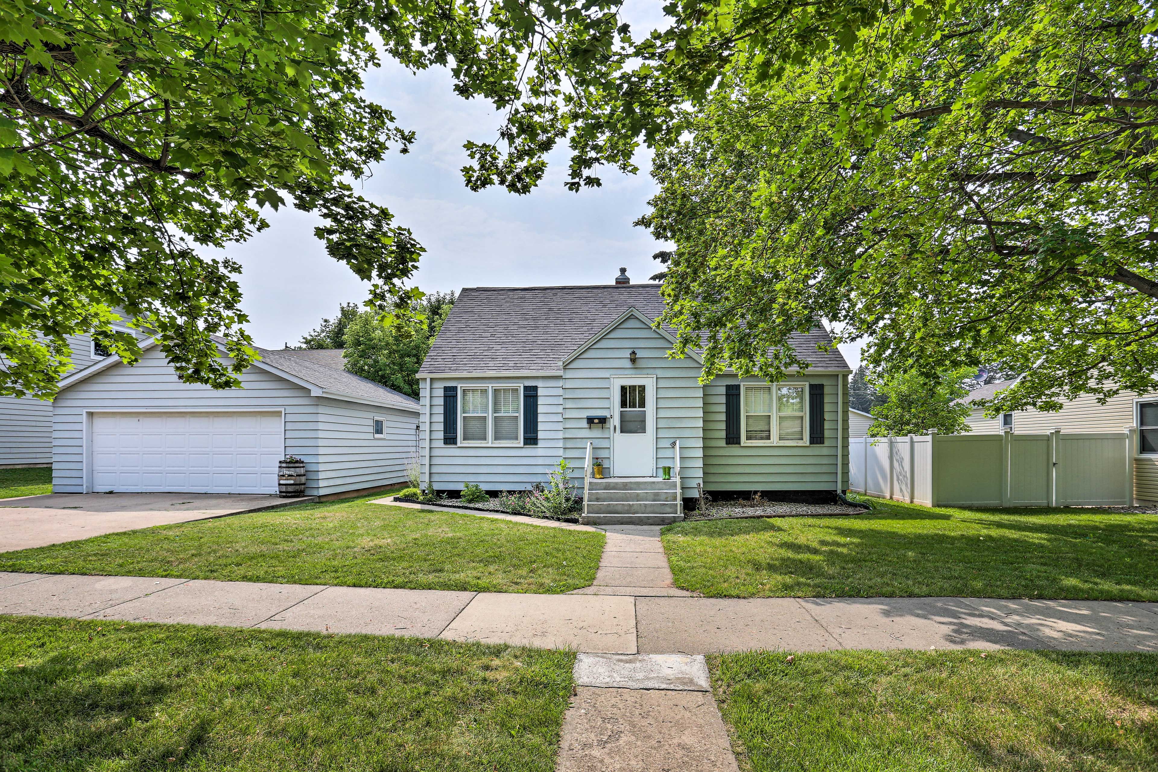House Exterior | Keyless Entry | Walkable Location