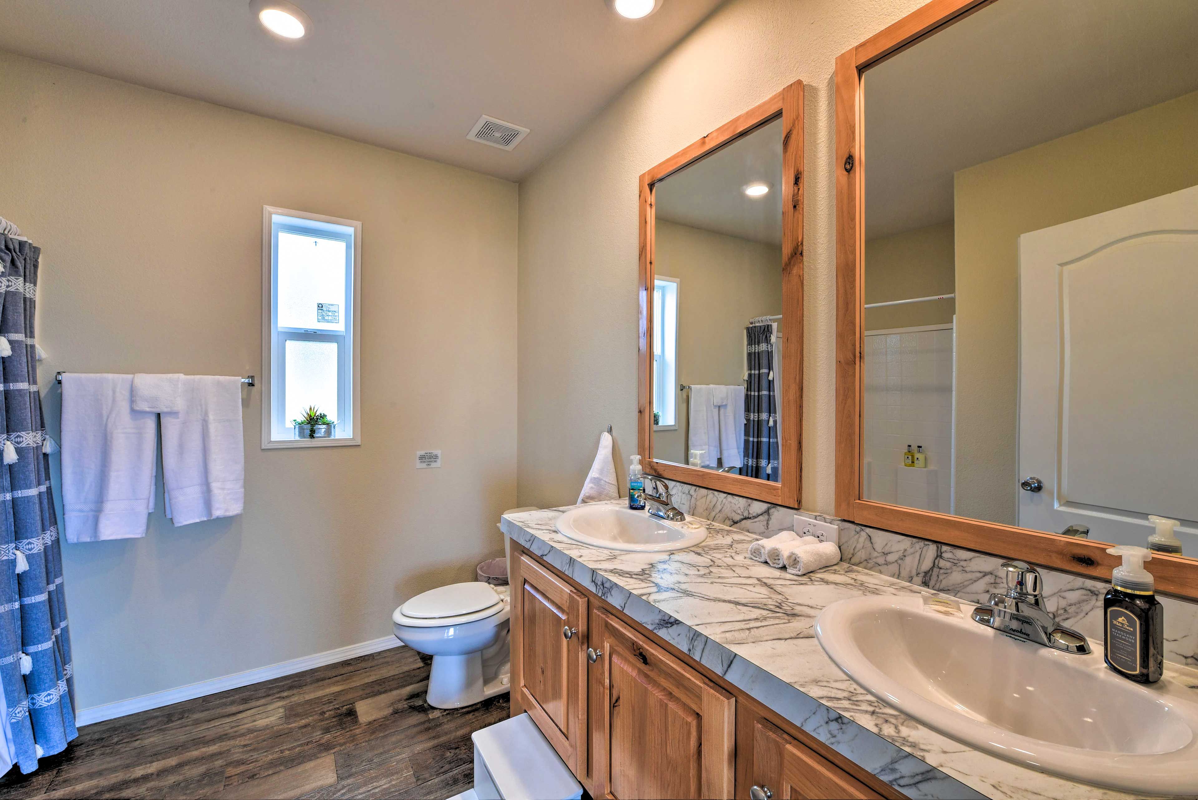 Full Bathroom