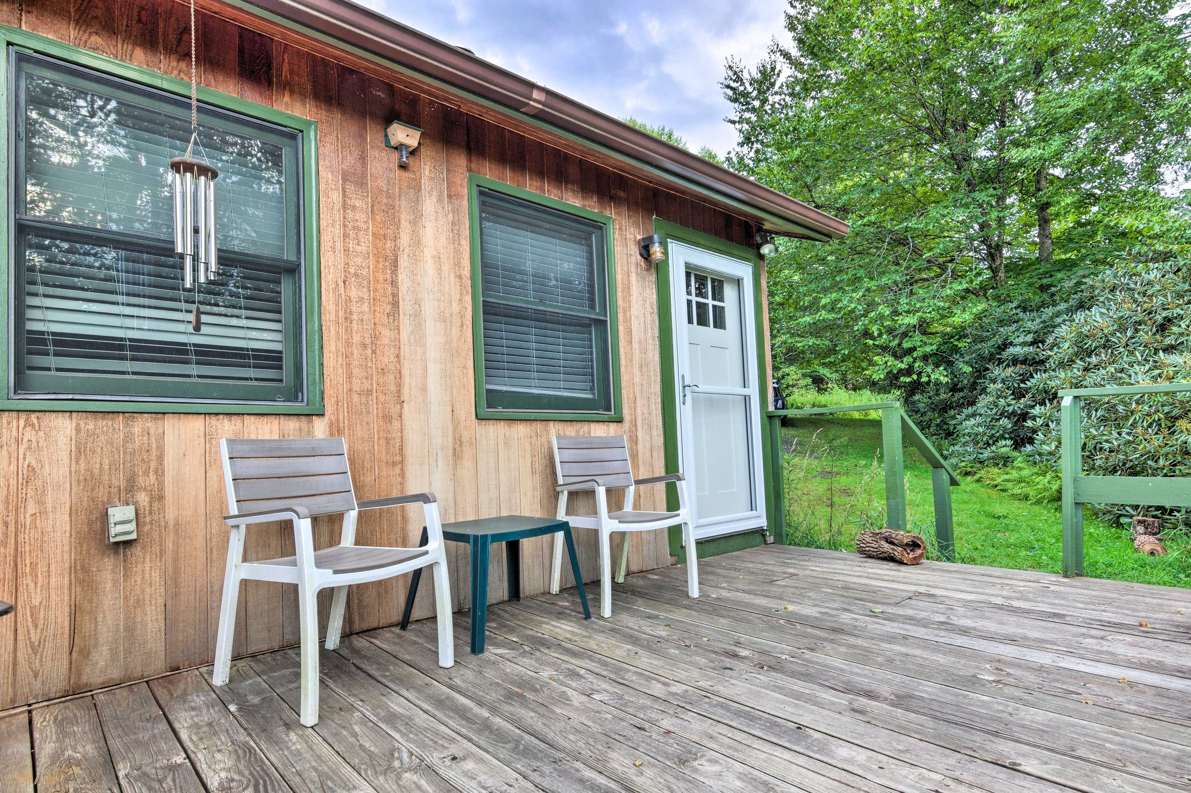 Exterior | Deck | Charcoal Grill