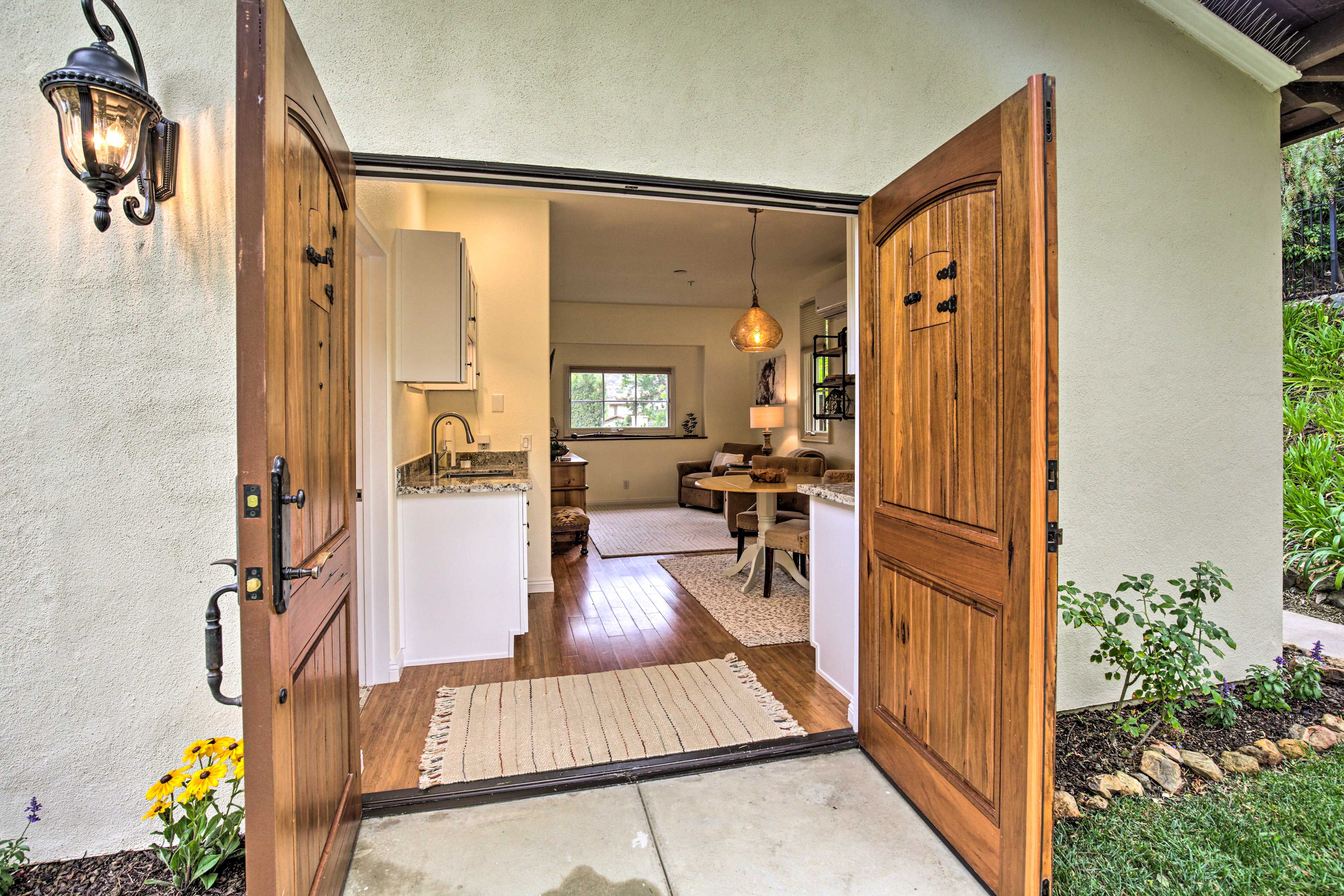 Casita Entryway