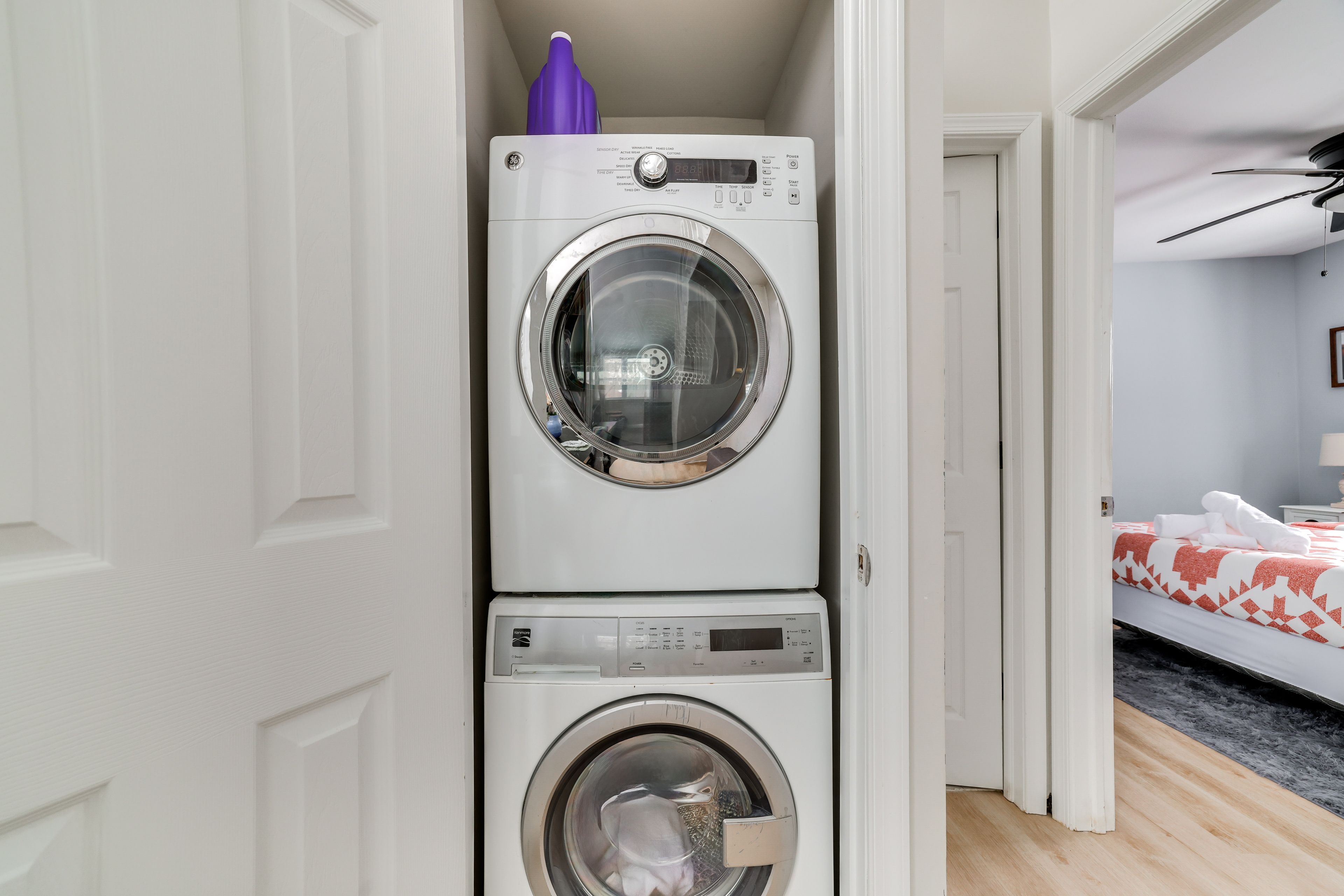 In-Unit Laundry | Washer & Dryer