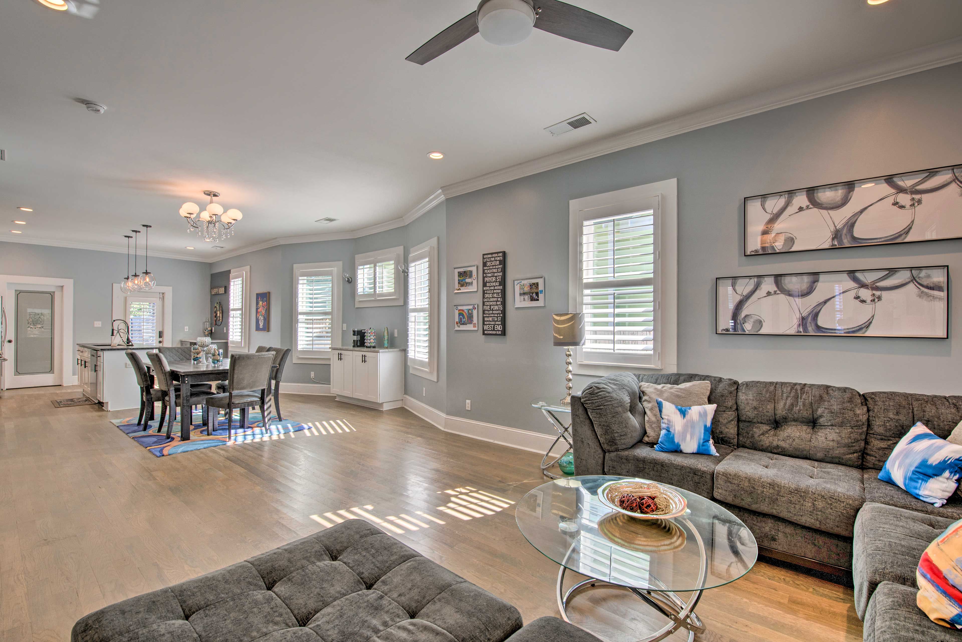 Living Room | Central A/C