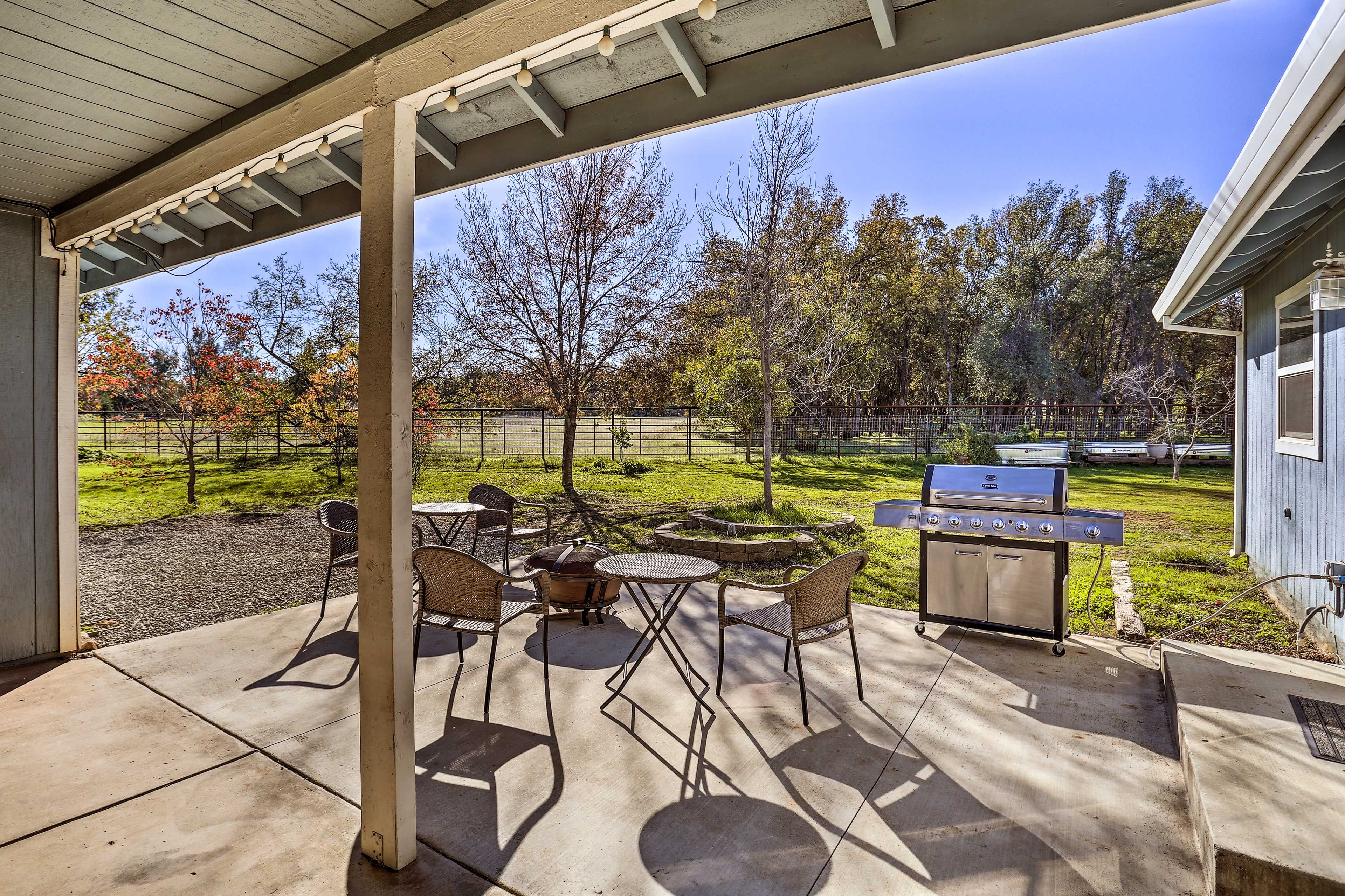 Patio | Partially Covered | Fire Pit | Seating | Gas Grill