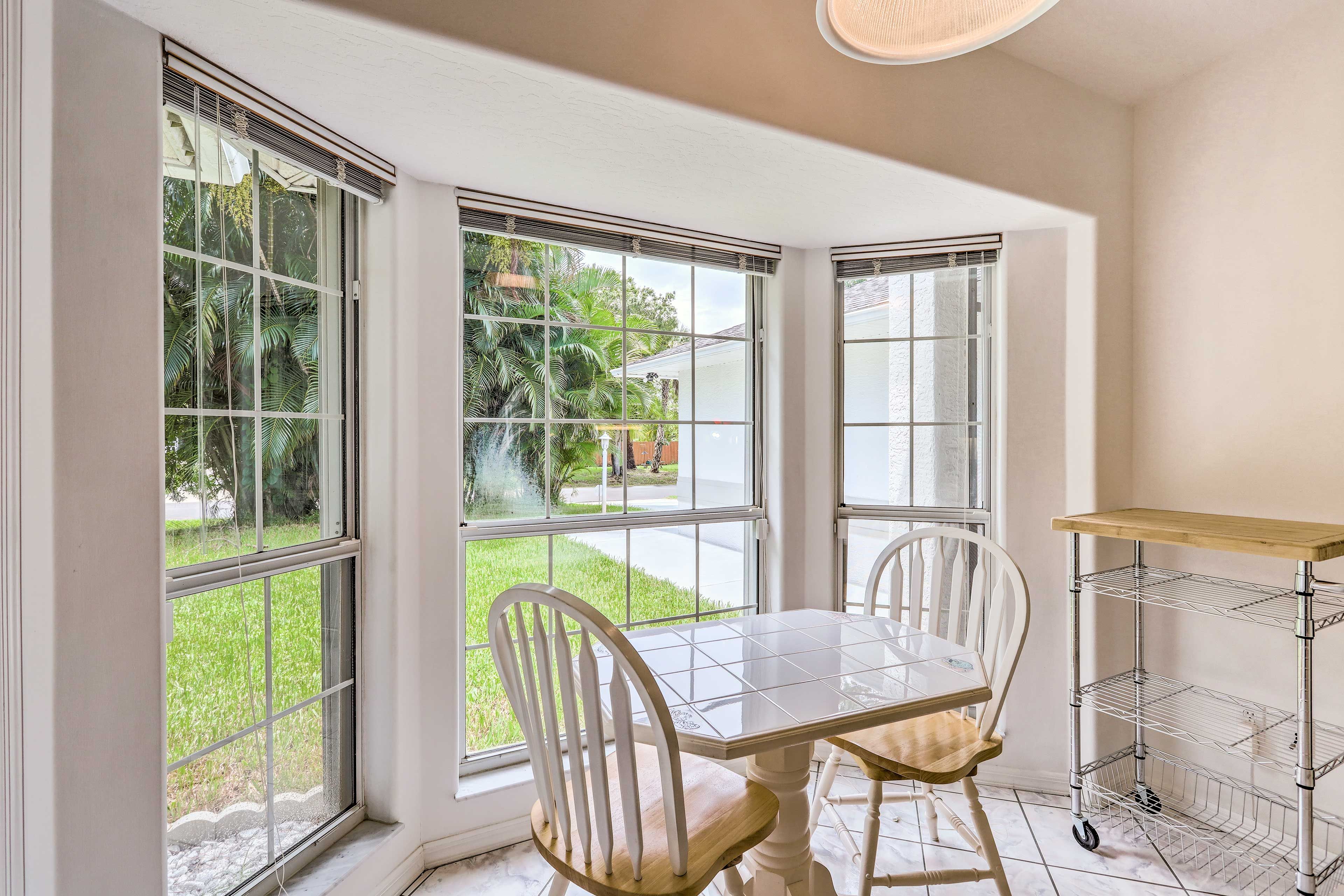 Fully Equipped Kitchen | Dining Area