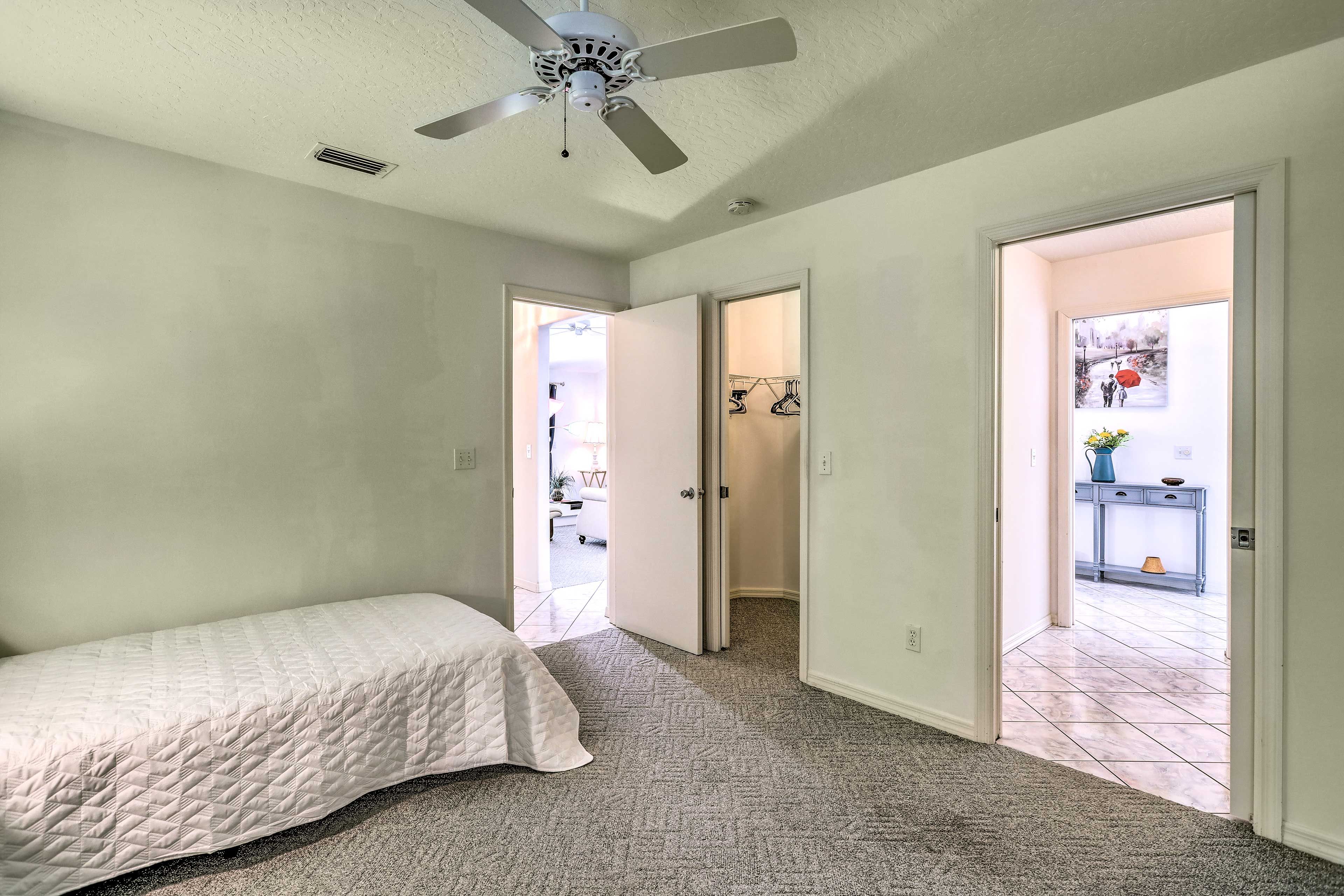 Bedroom 3 | Walk-In Closet