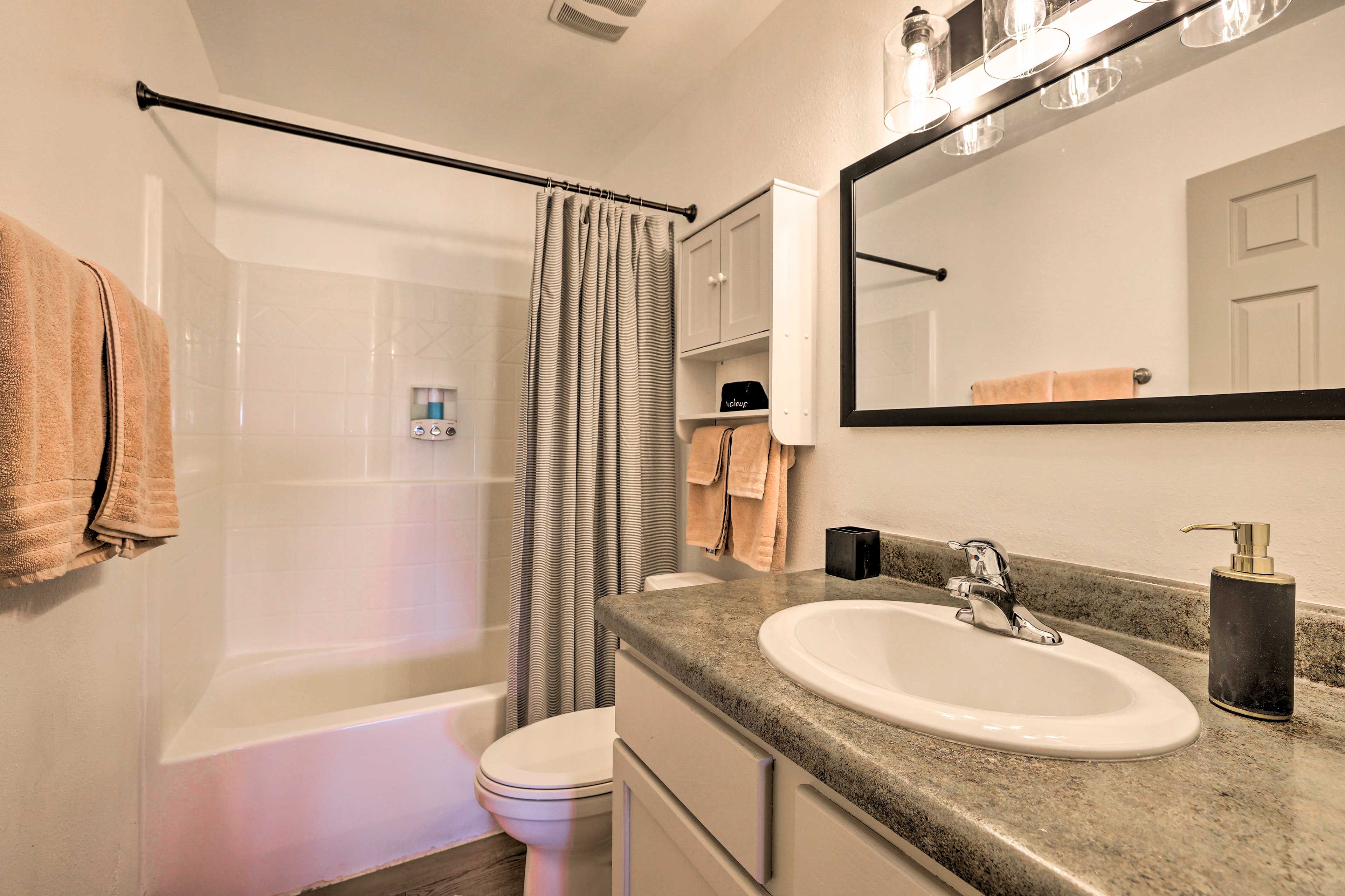 En-Suite Bath