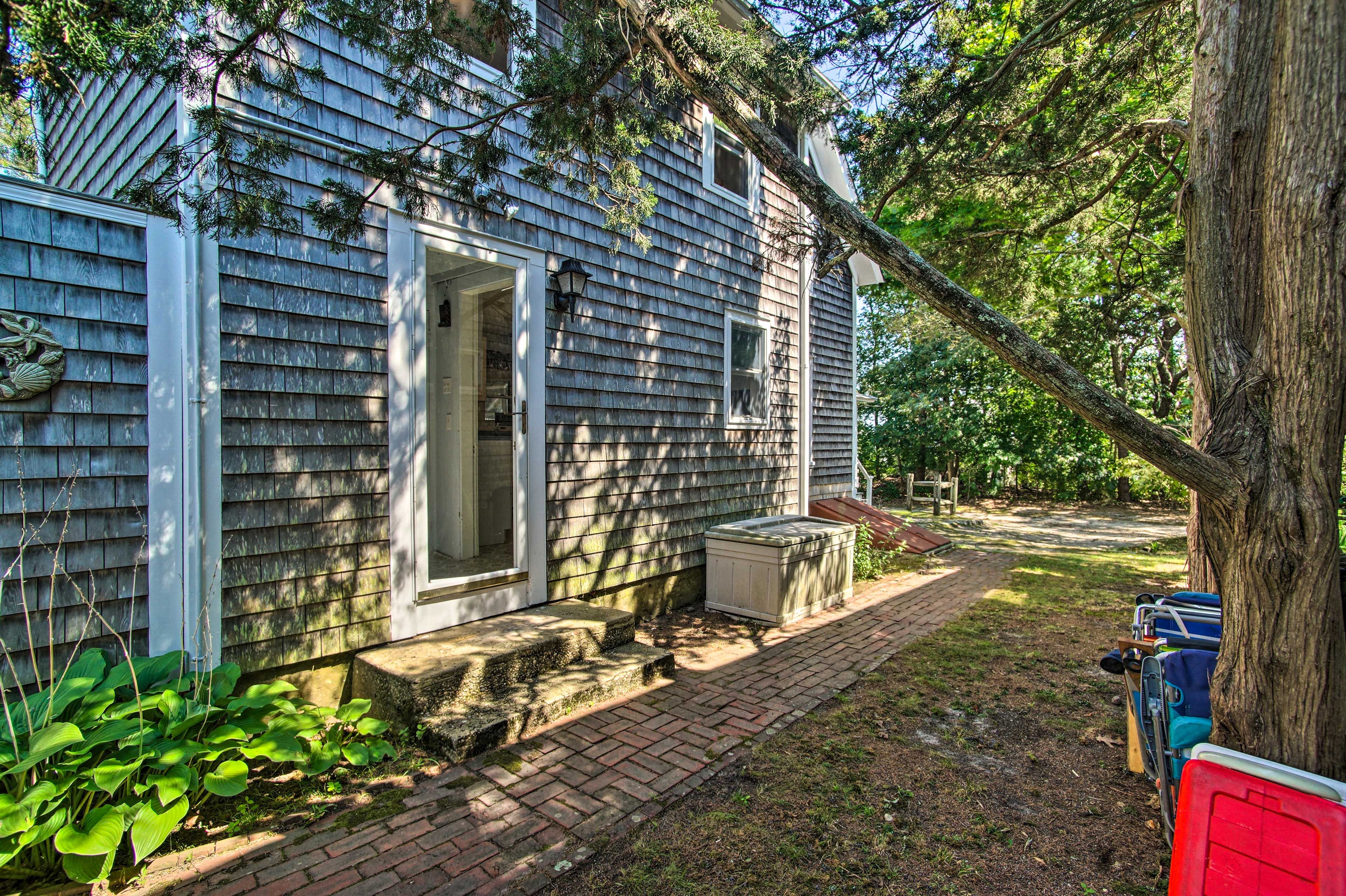 Home Exterior | Beach Gear Provided