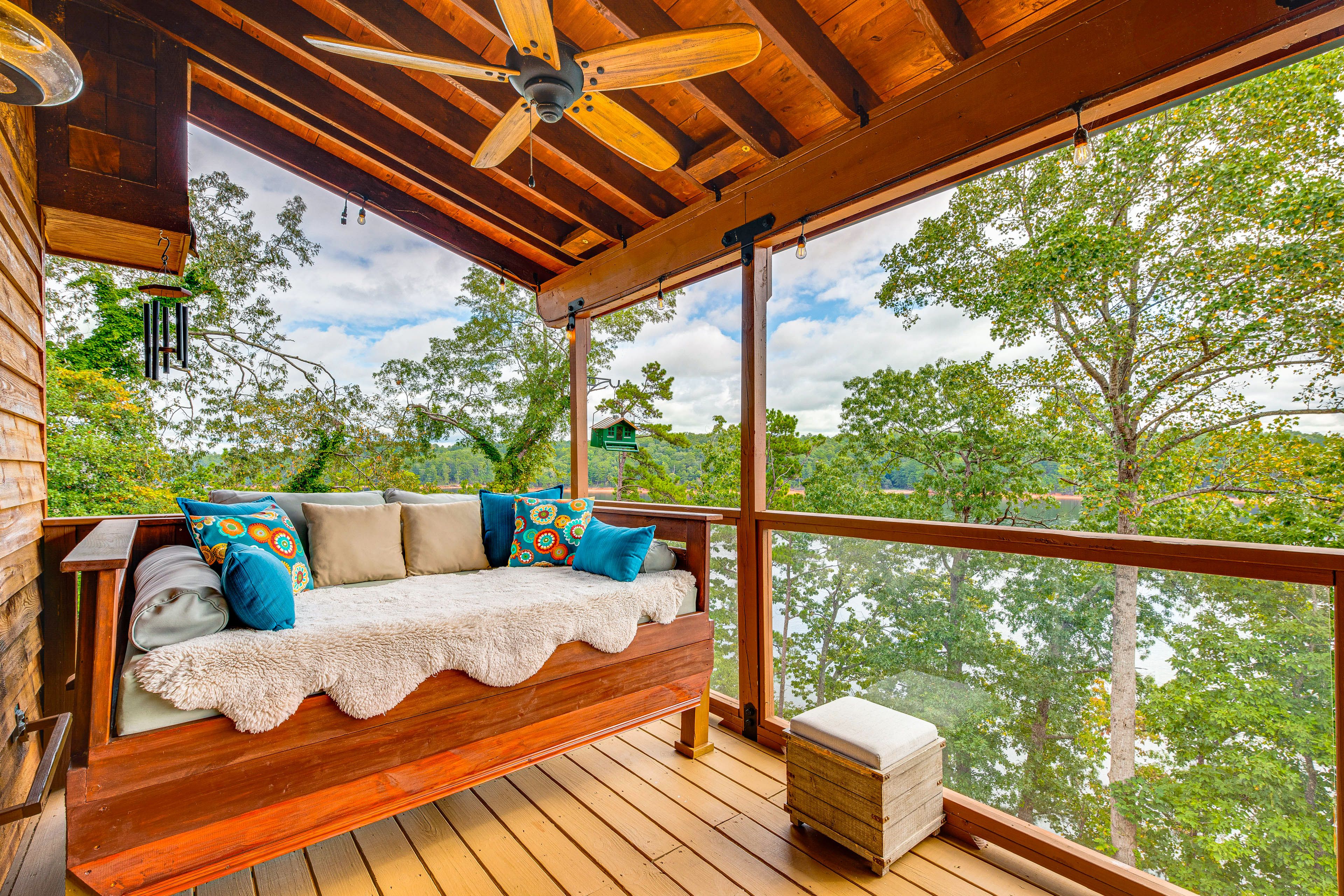 Private Deck