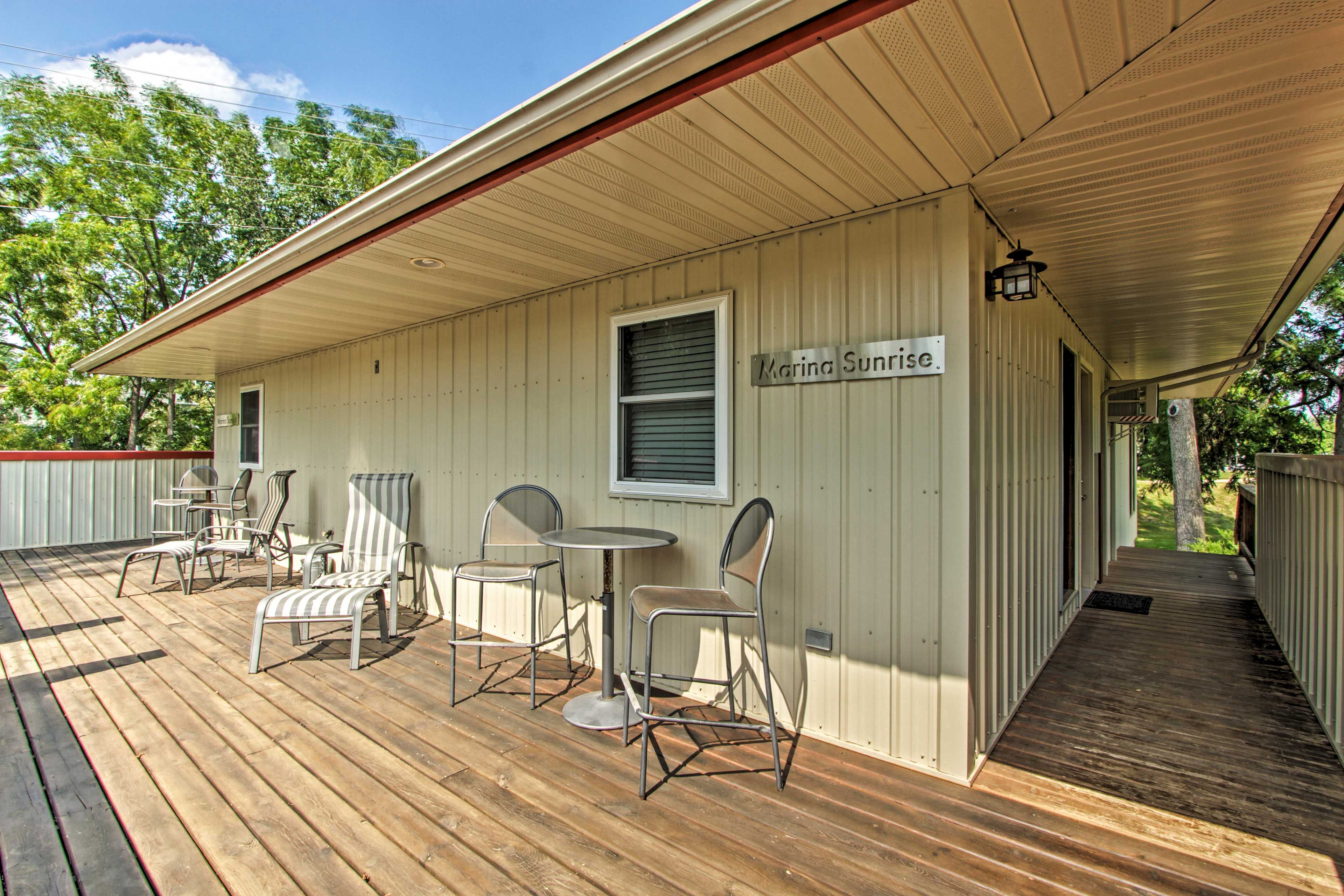 Private Deck