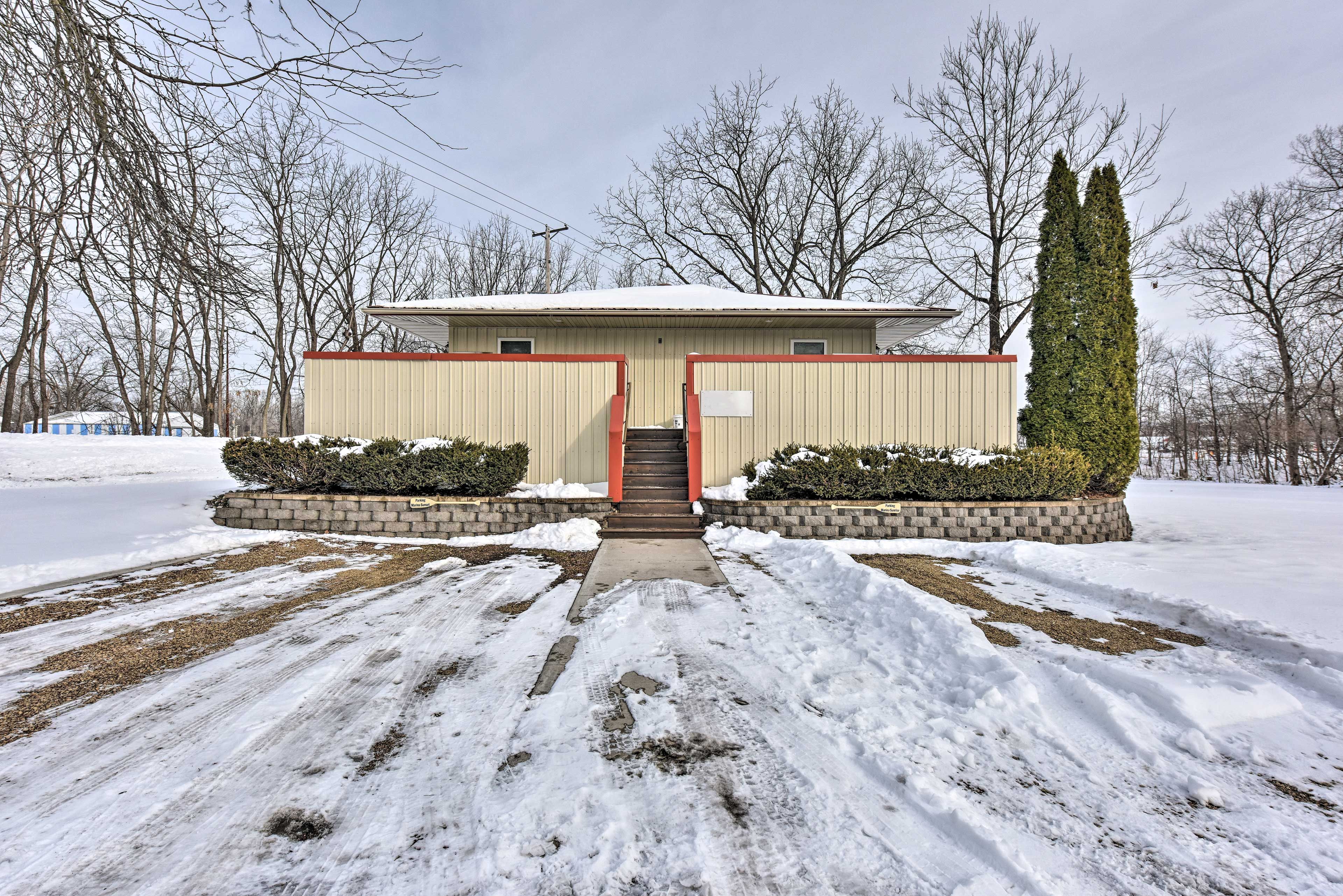 Parking | Driveway (2 Vehicles) | Boat Trailer Parking Allowed On-Site