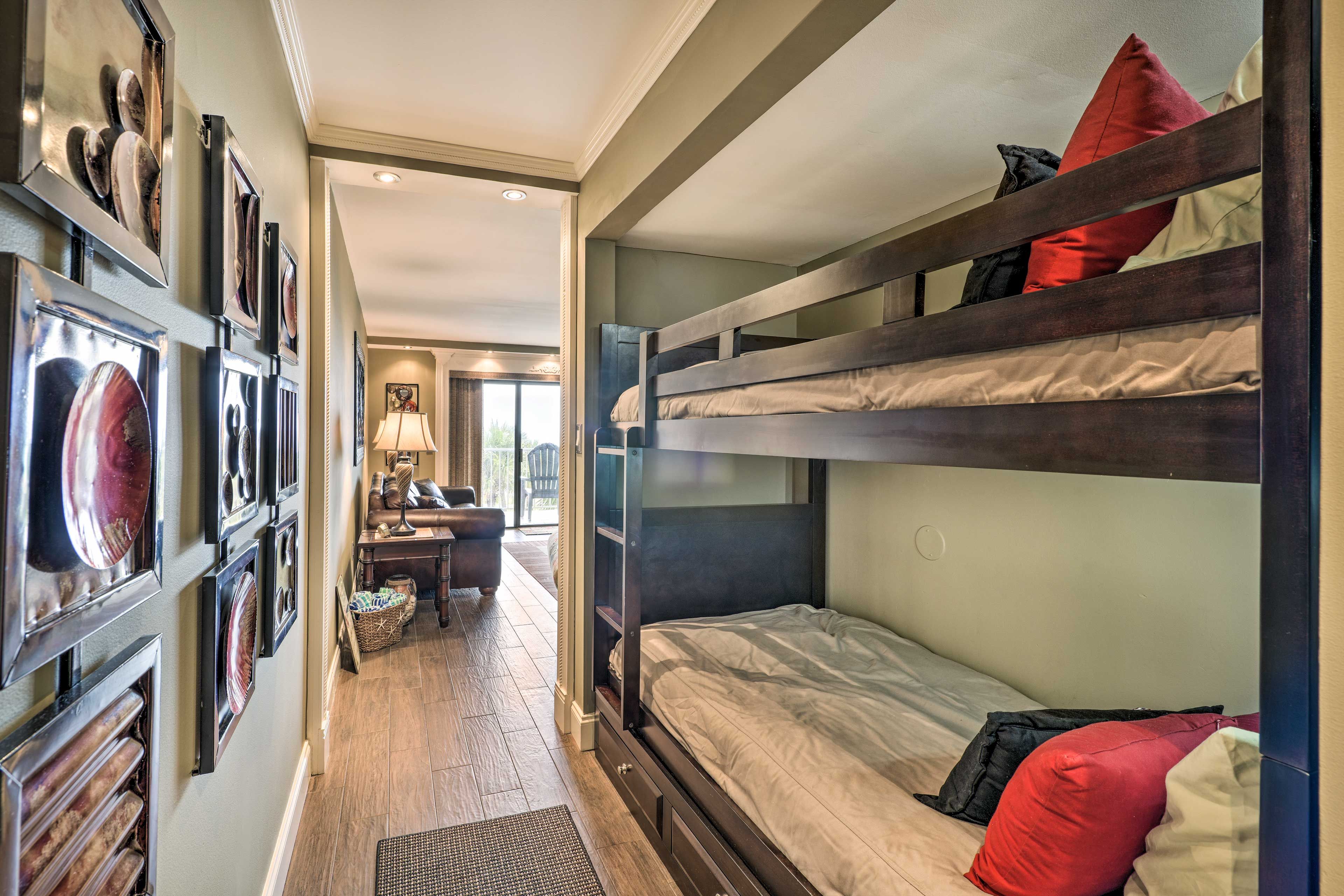 Bunk Nook | Twin Bunk Bed | Linens Provided Throughout Condo