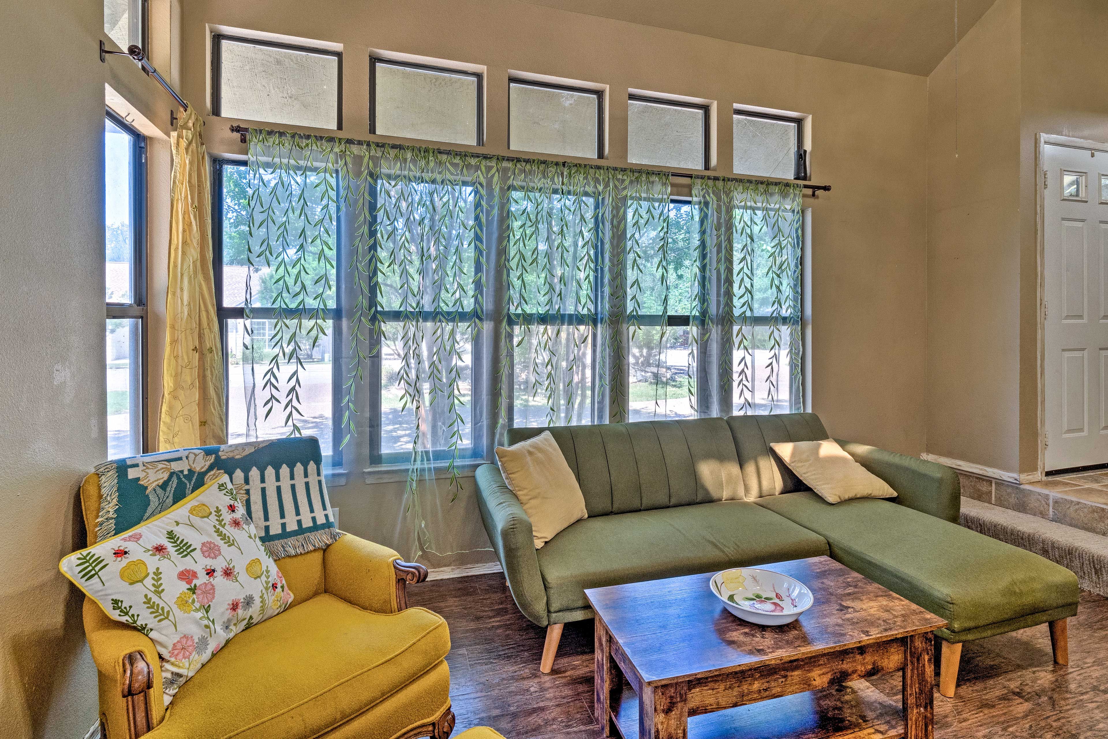 Living Room | Fireplace | Central Heat