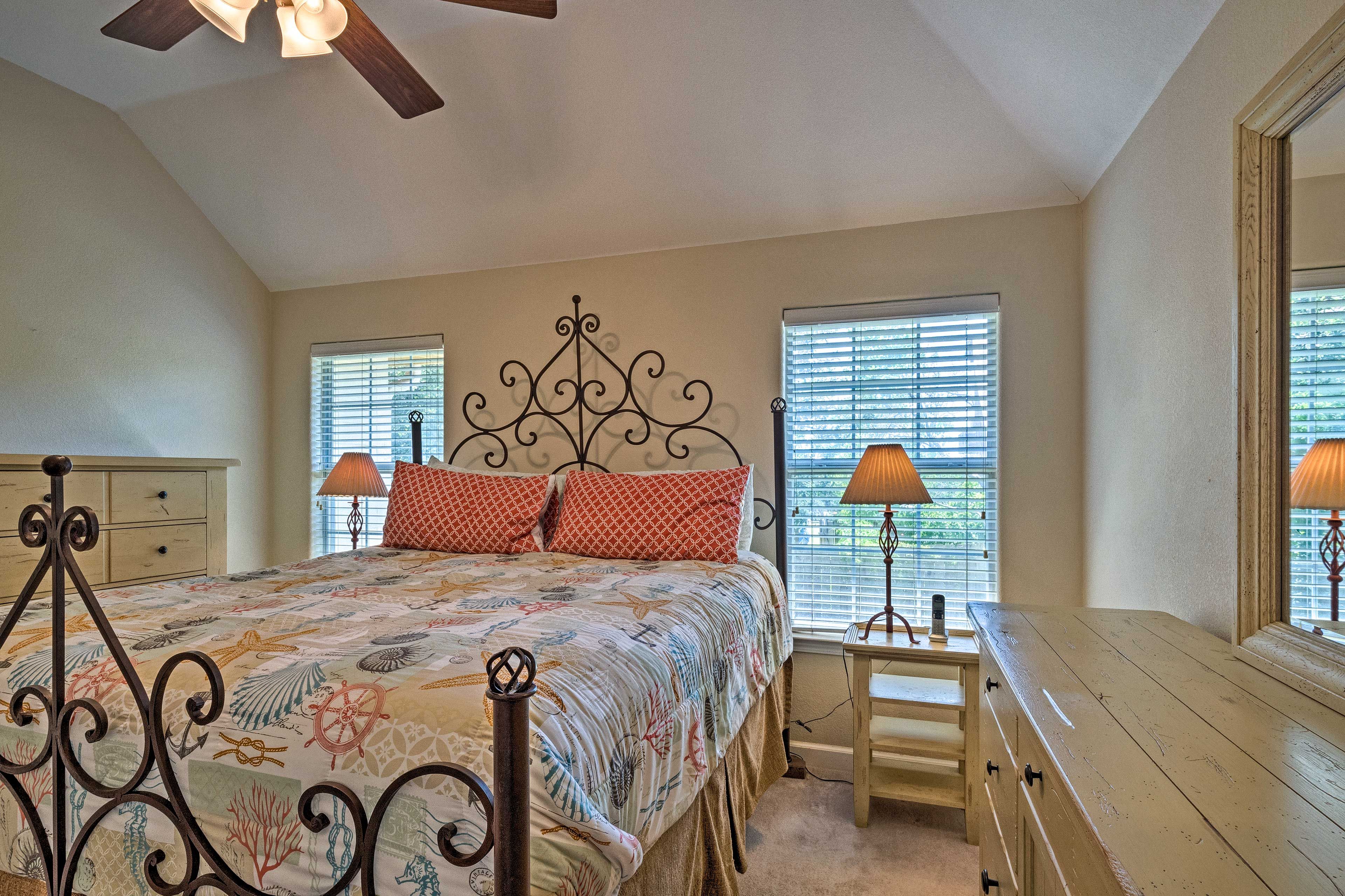 Bedroom 1 | California King Bed | Single-Story Interior
