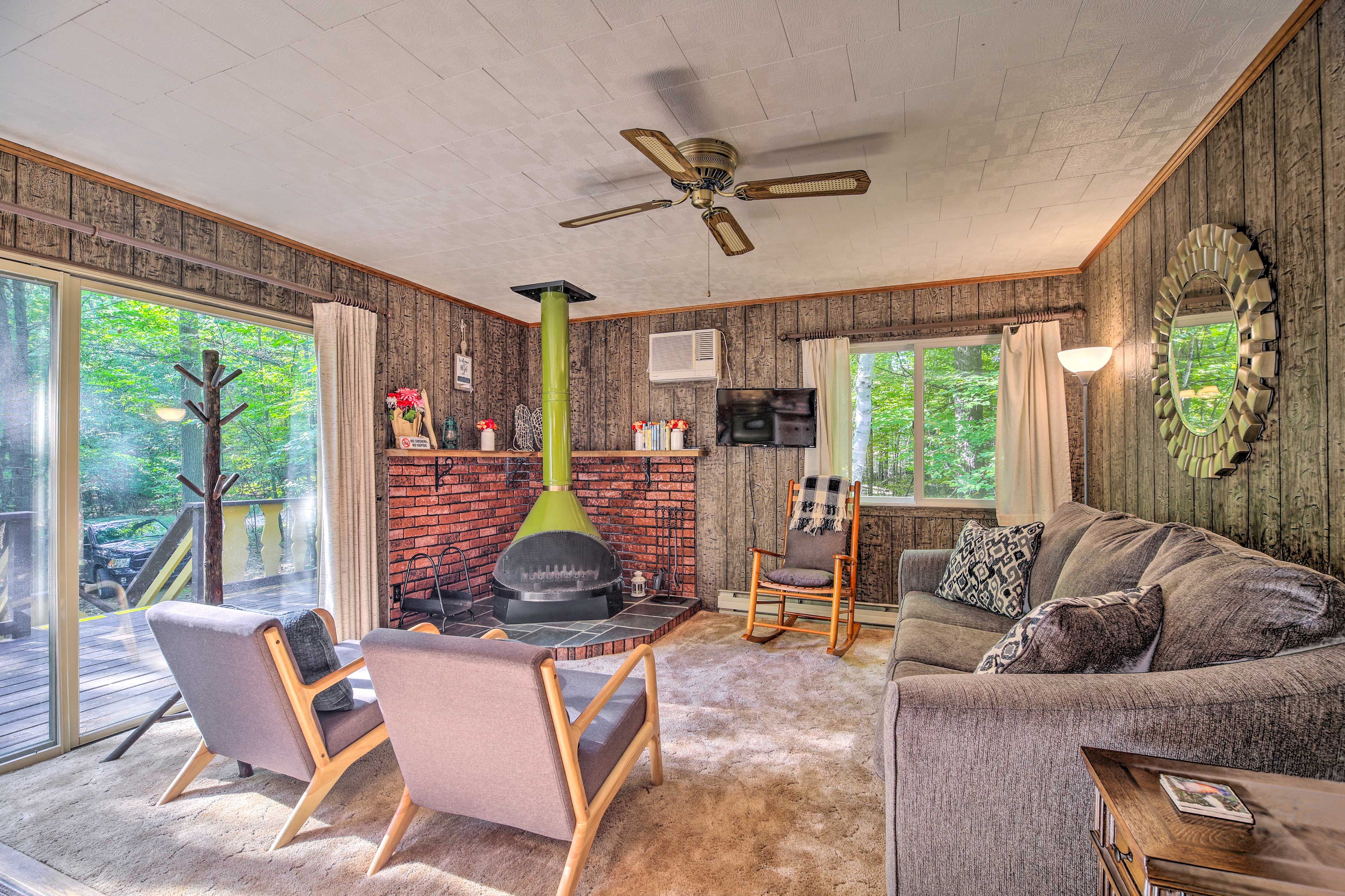 Living Room | Wood-Burning Stove