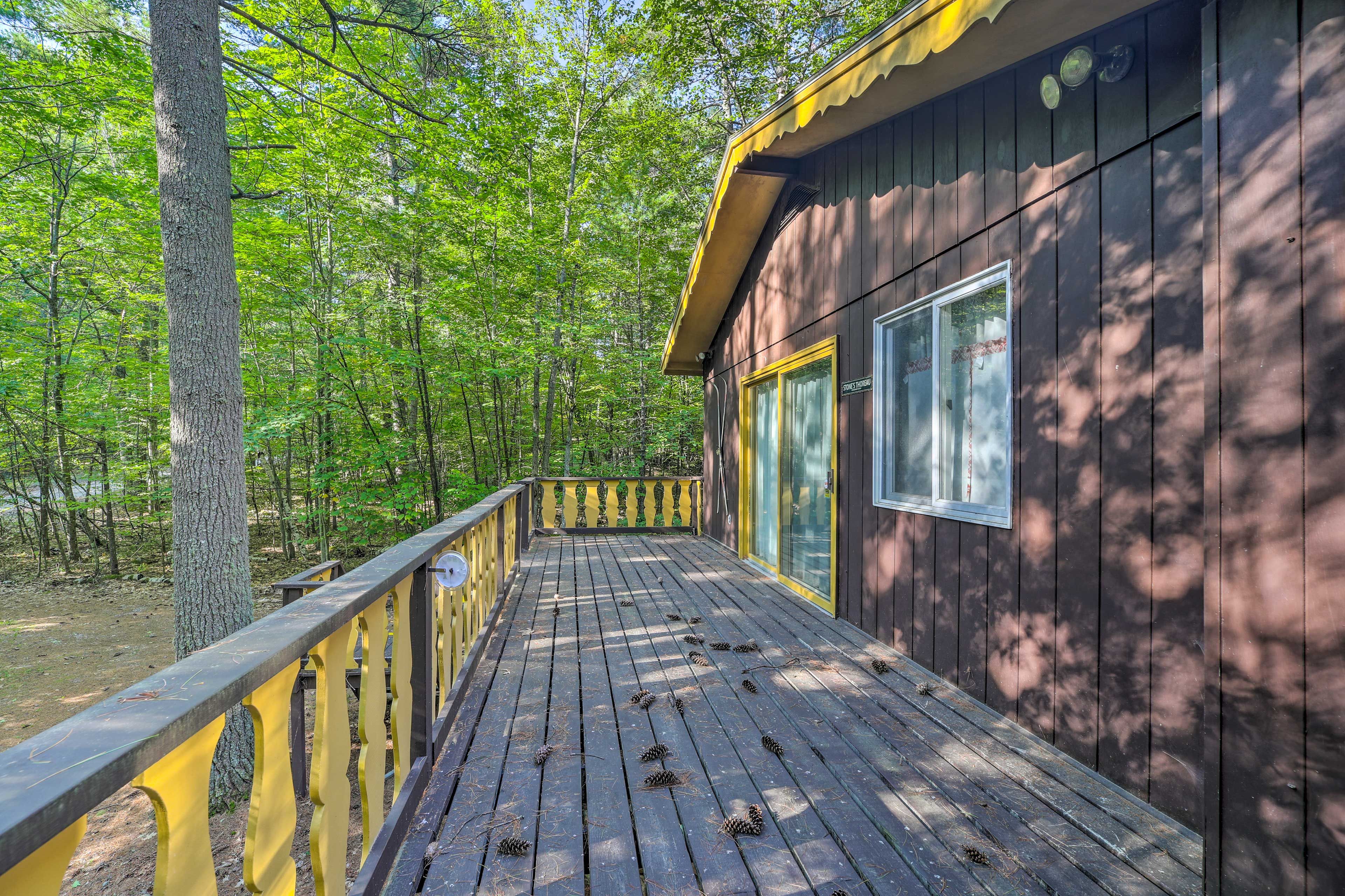 Wraparound Deck