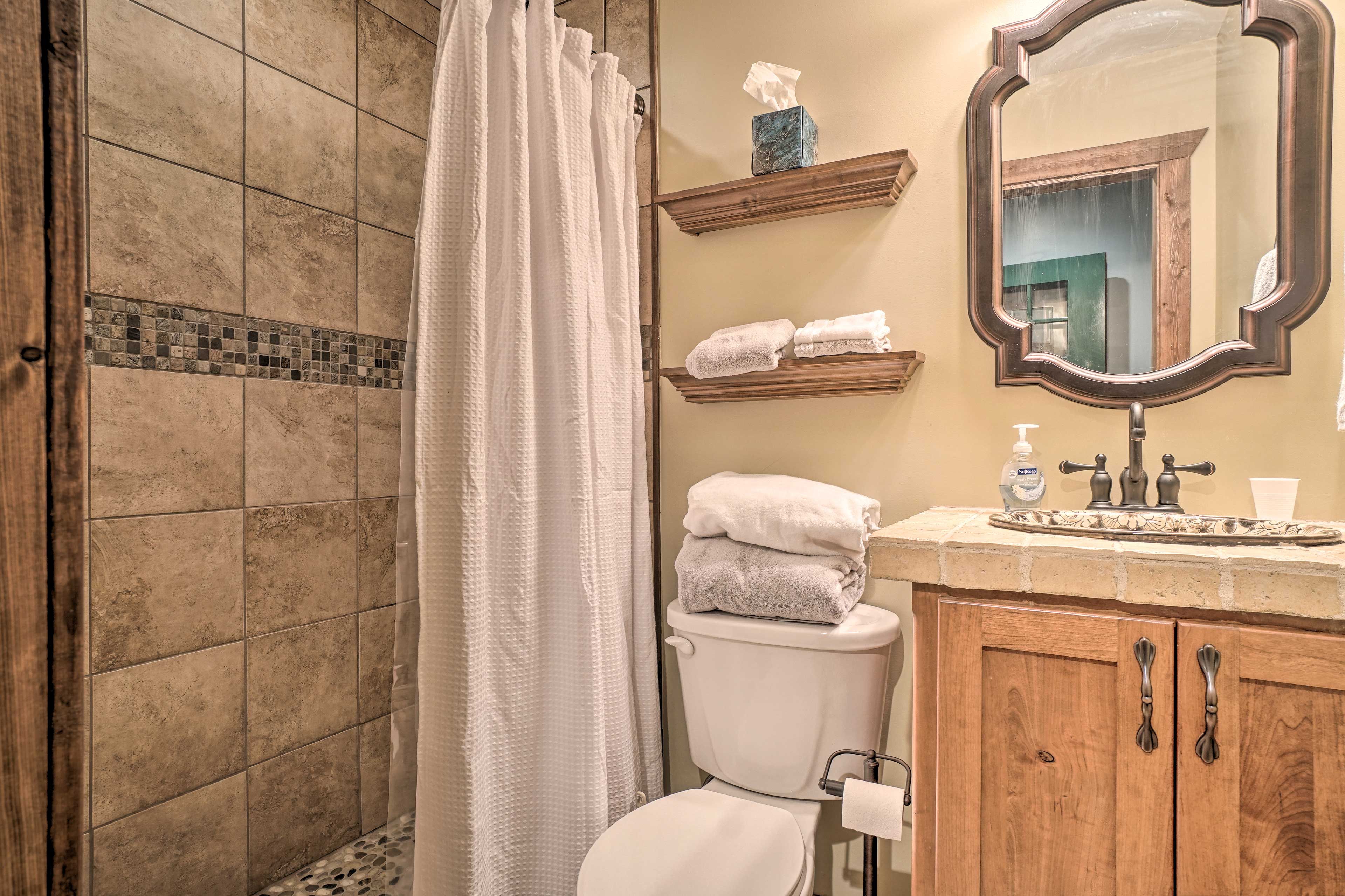 Full Bathroom