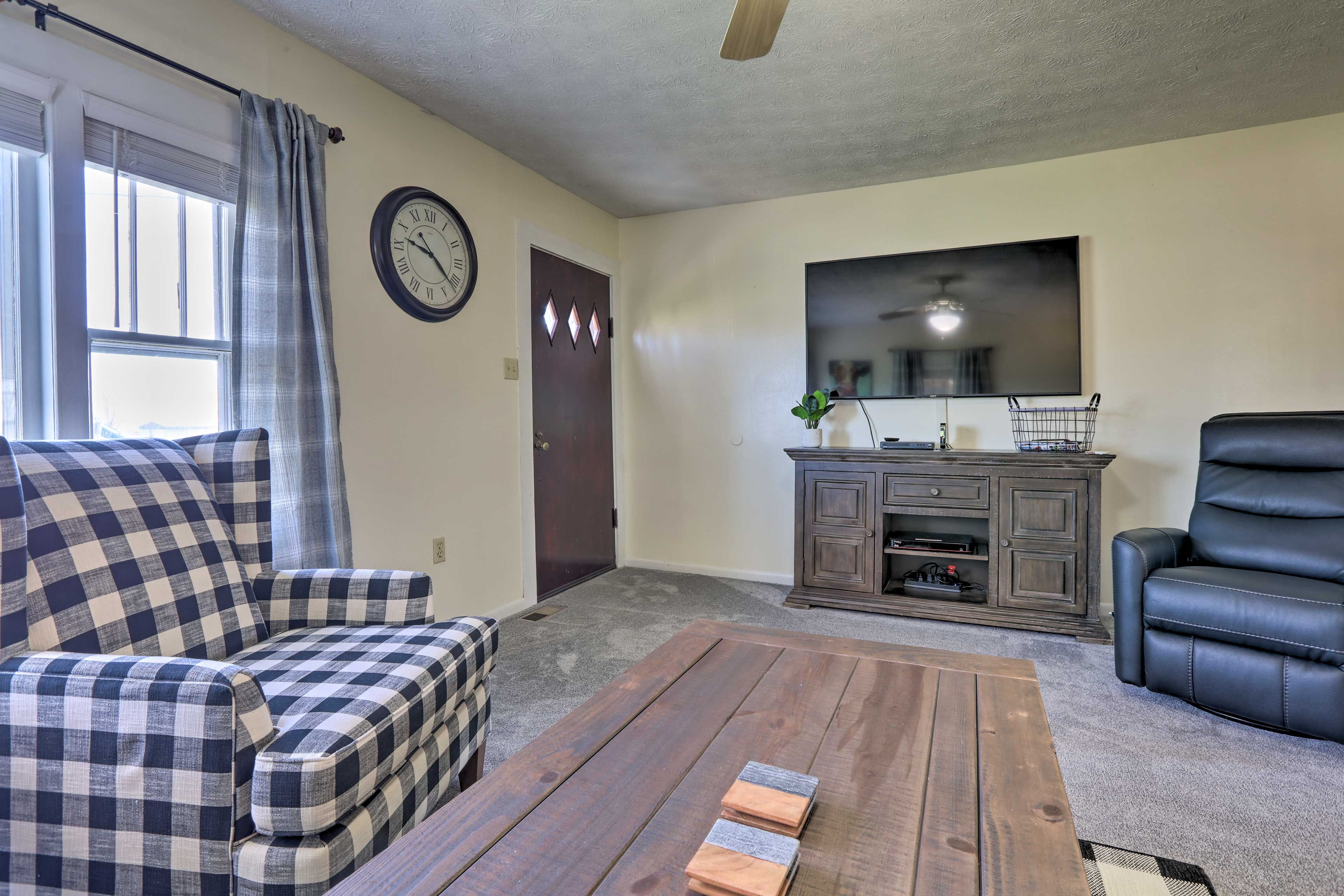 Living Room | Central A/C