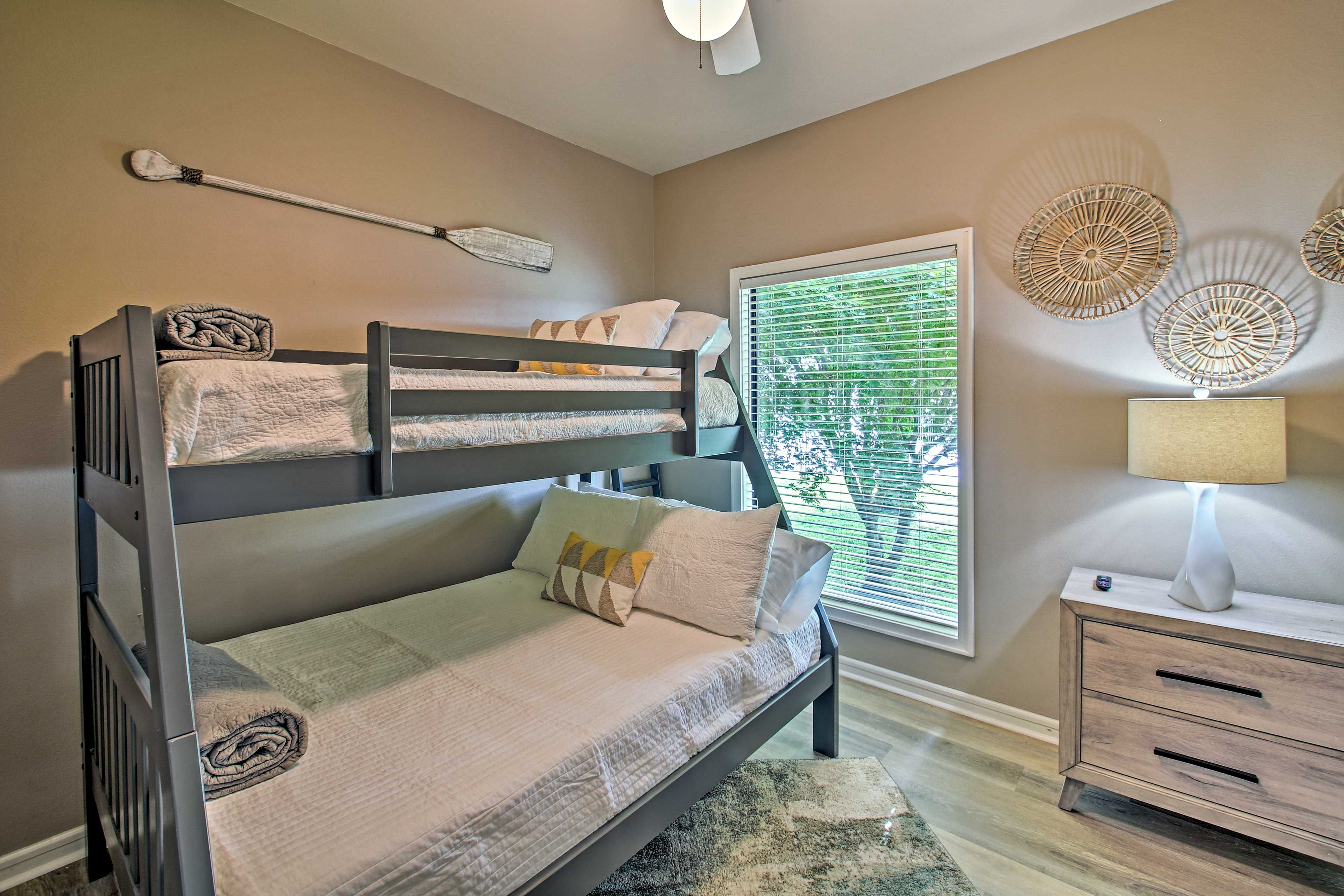 Bedroom 3 | Queen/Twin Bunk Bed | Walk-In Closet