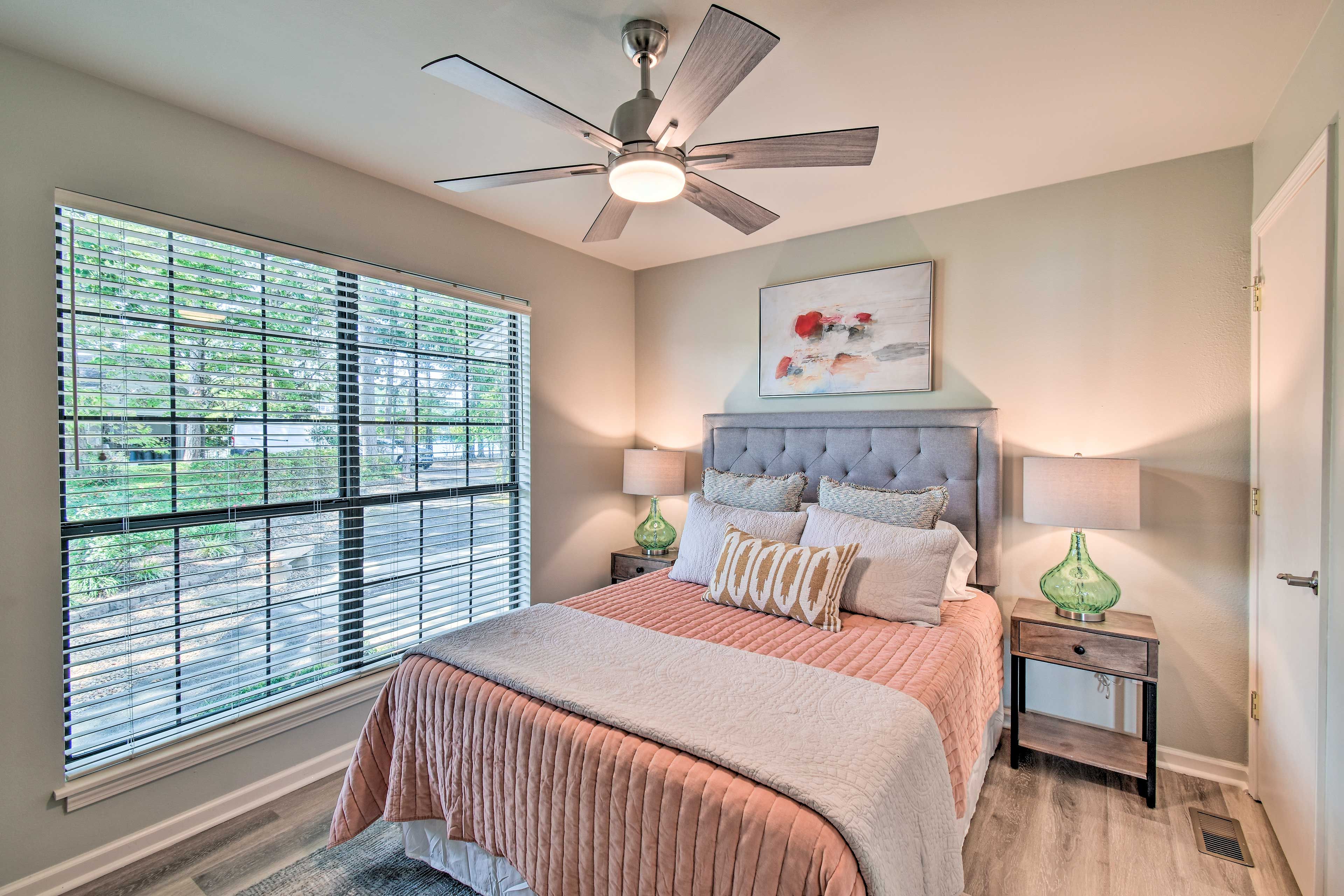 Bedroom 2 | Queen Bed | Linens Provided