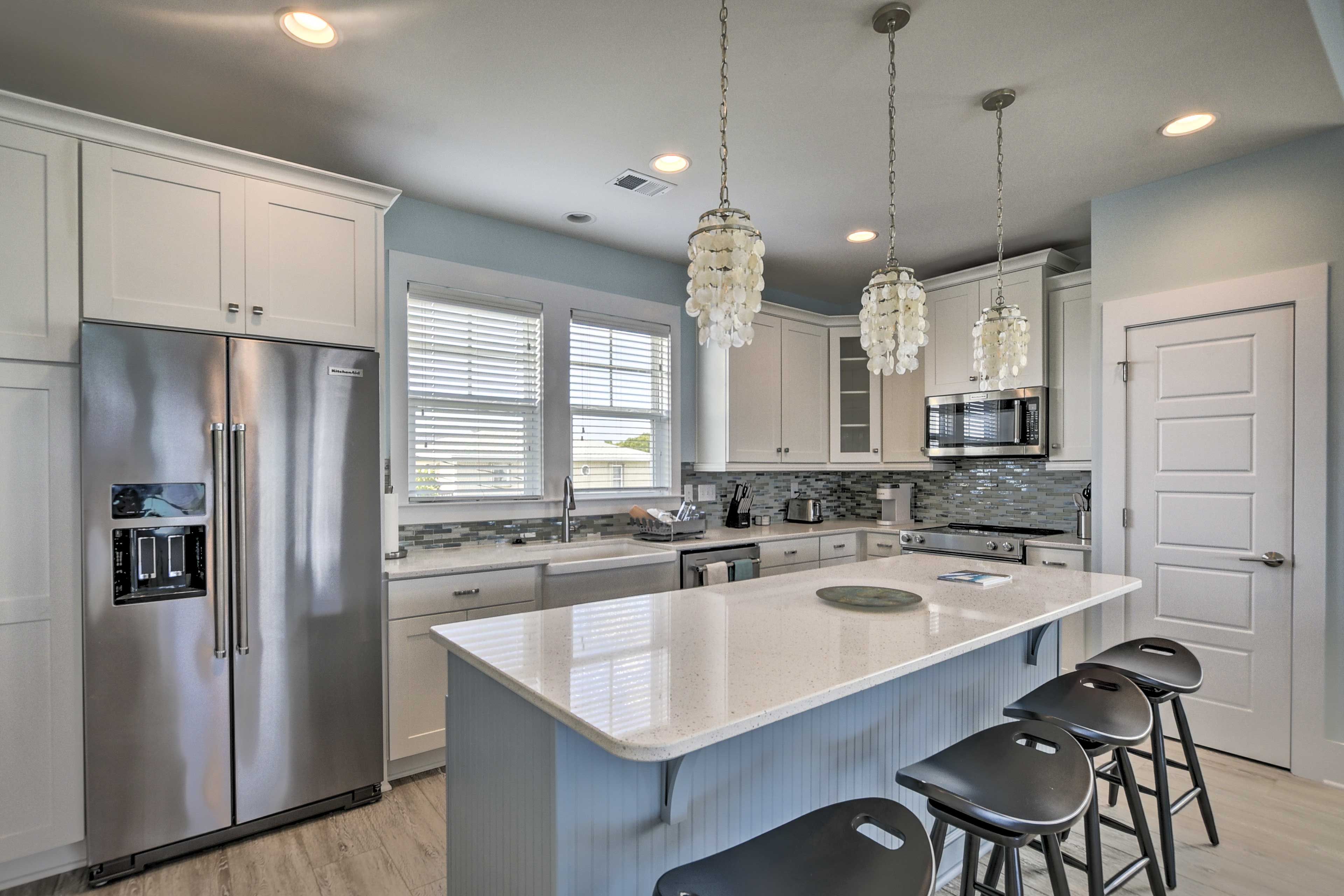 Fully Equipped Kitchen | Keurig Coffee Maker