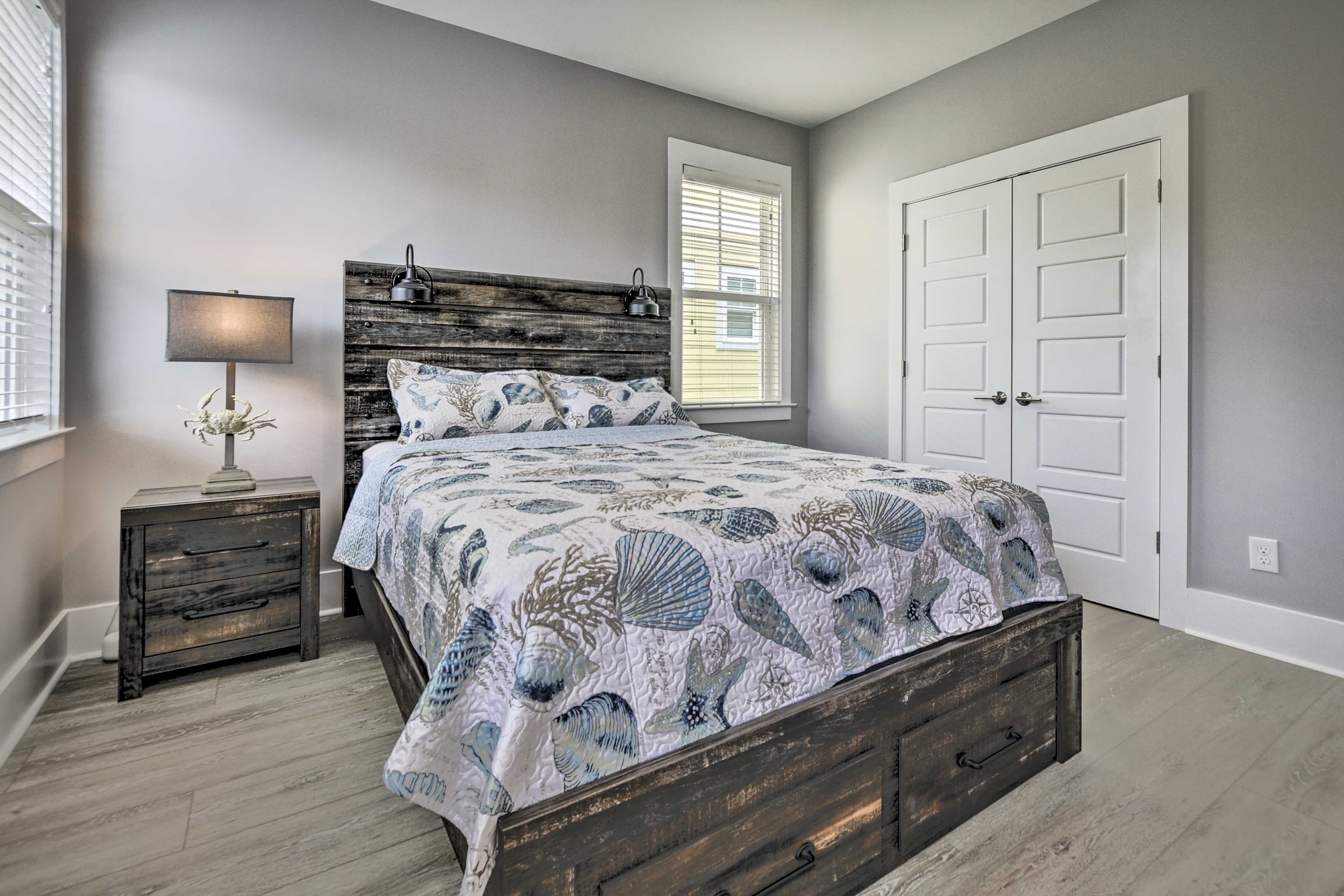 Bedroom 3 | Lower Level | Queen Bed