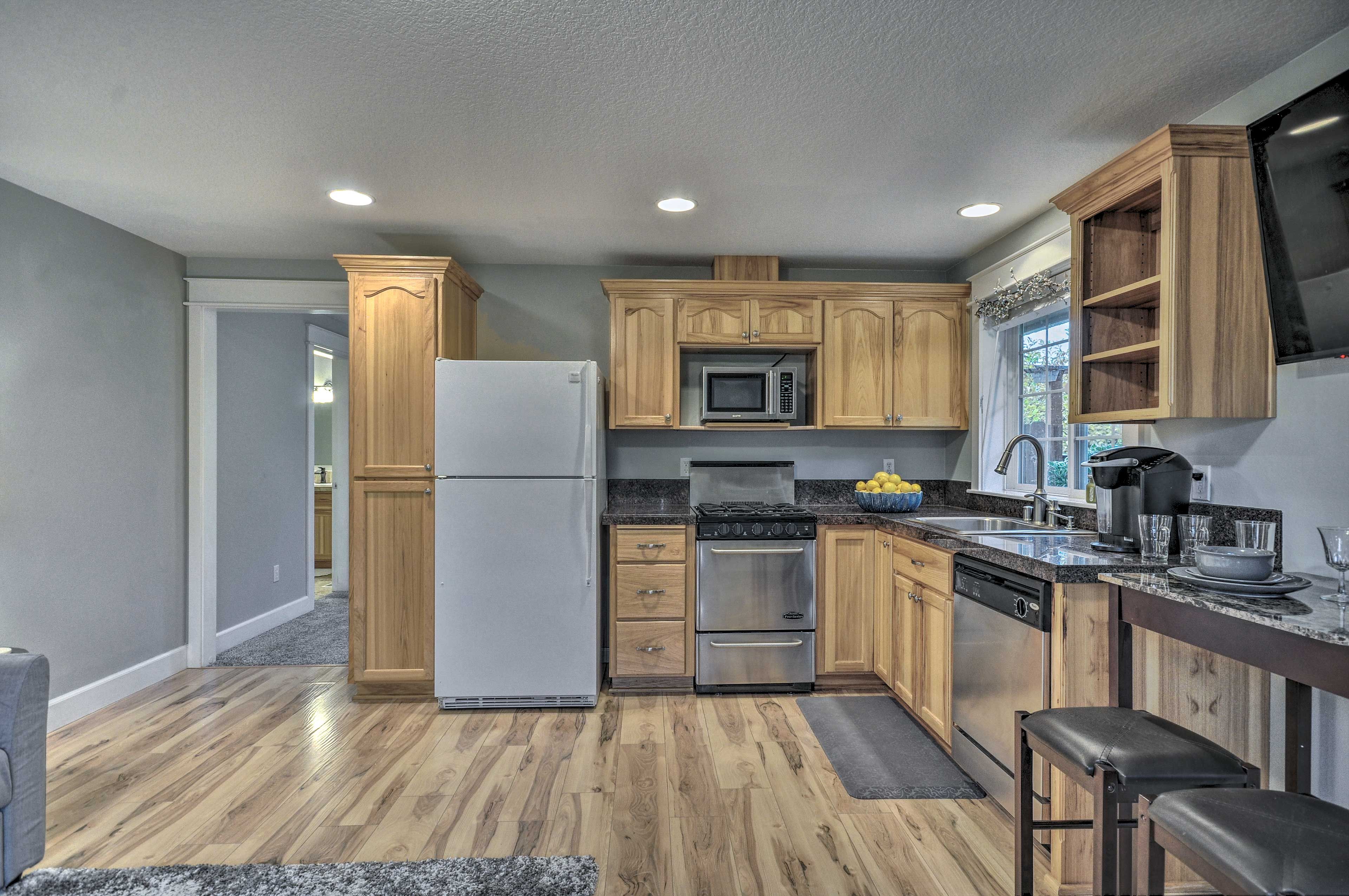 Kitchen | Keurig Coffee Maker