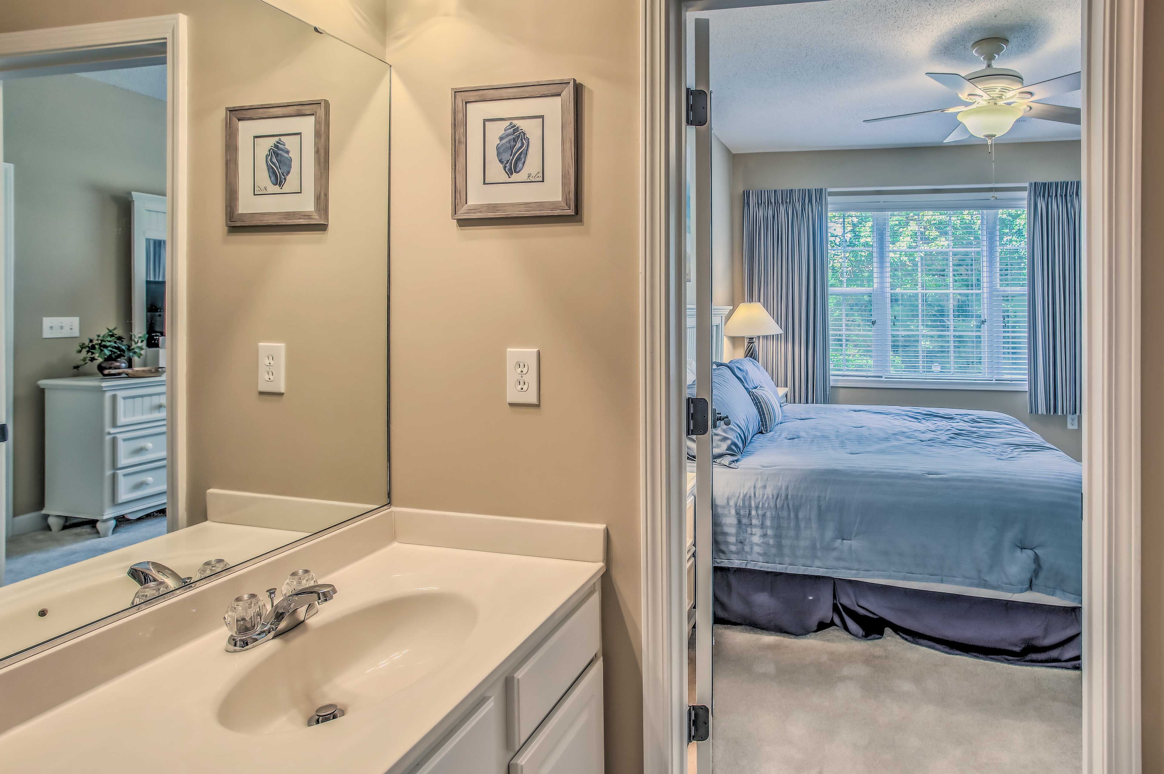 En-Suite Bathroom