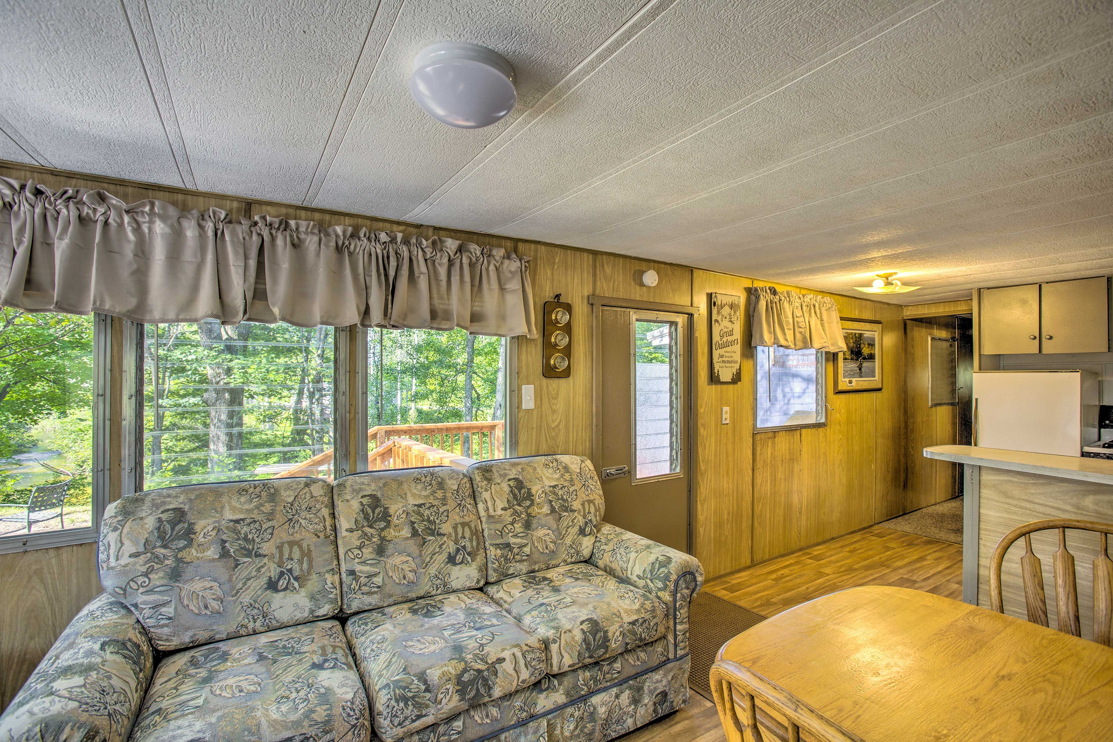 Living Room | No WiFi