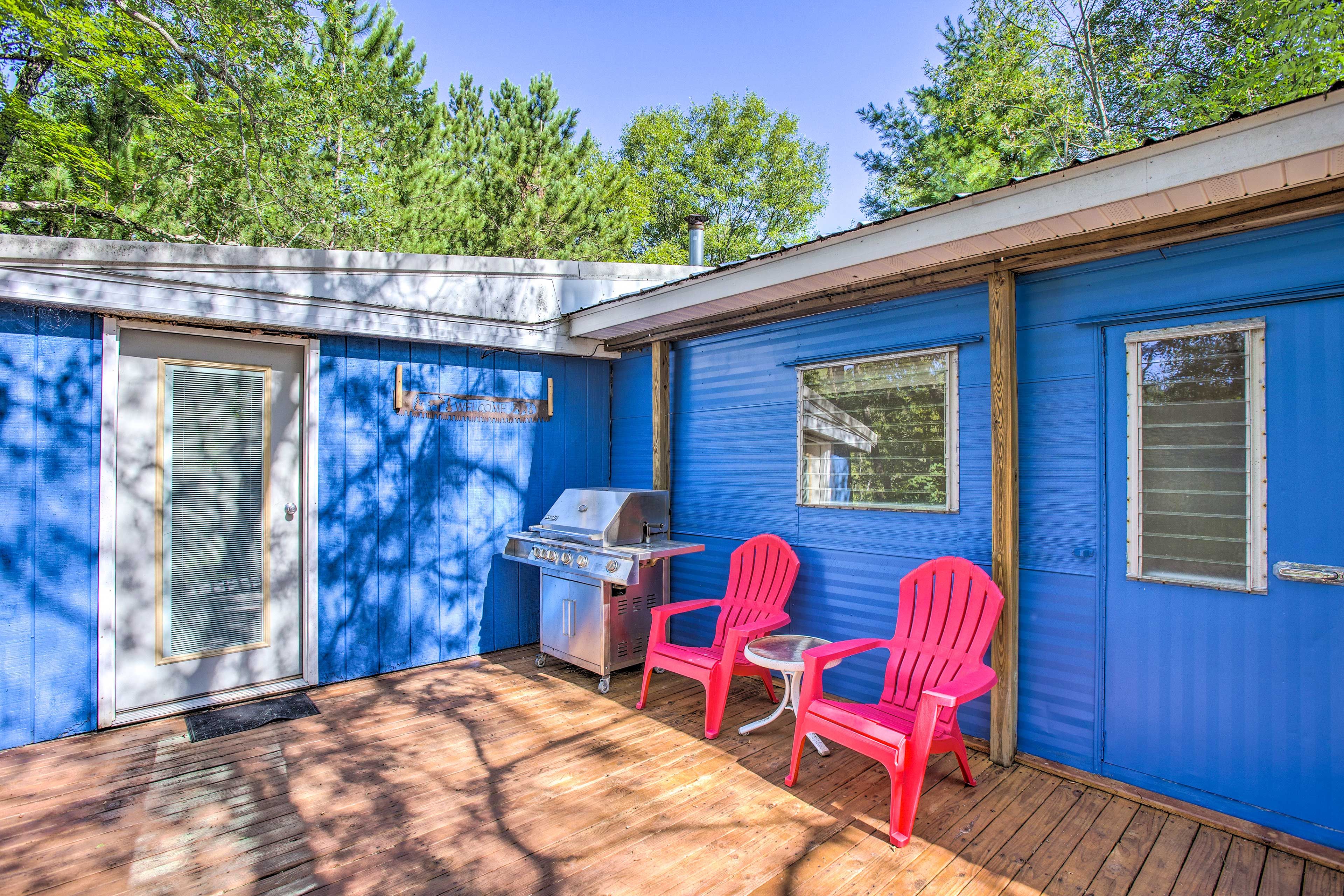 Exterior Space | Gas Grill