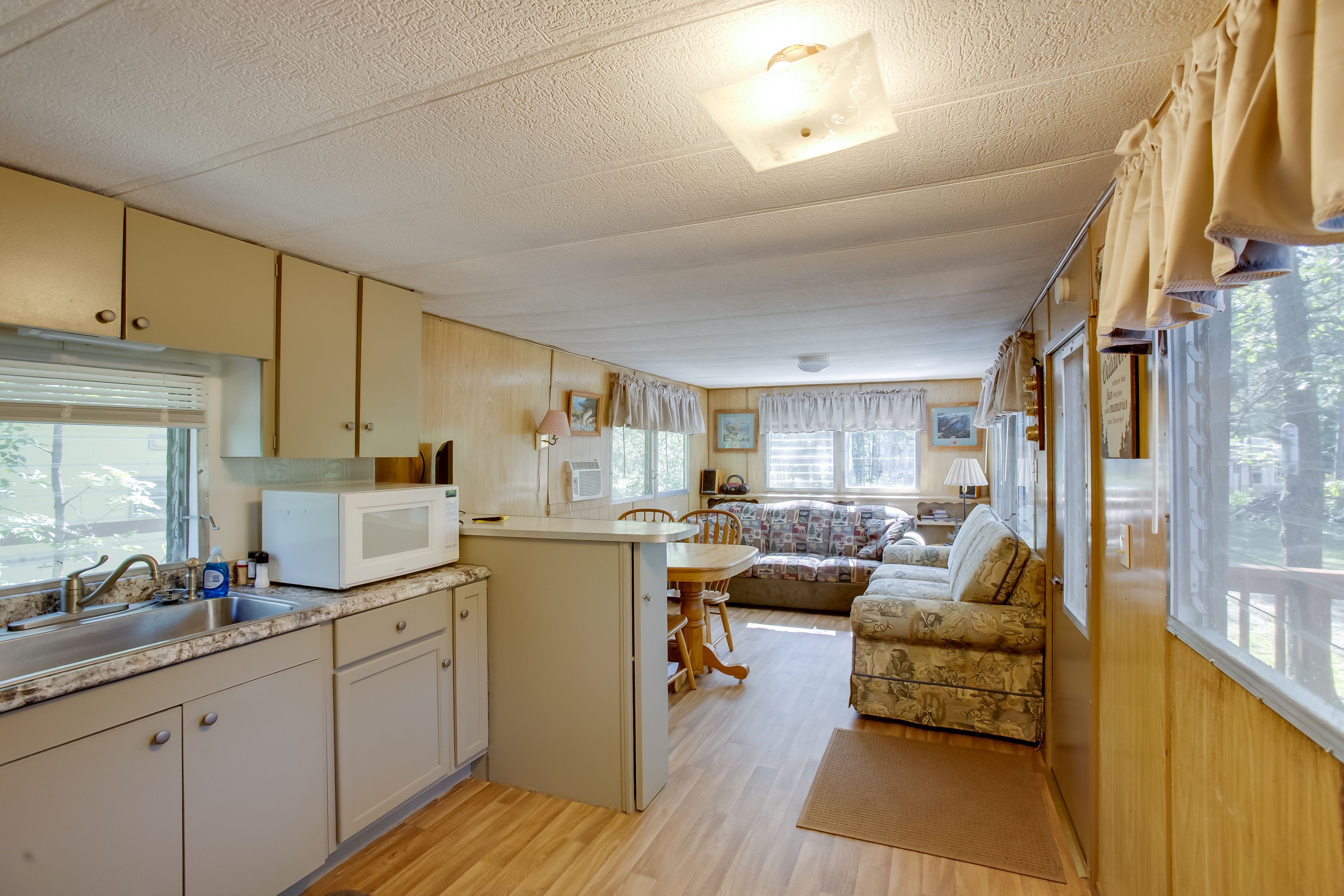 Kitchen | Keurig & Drip Coffee Makers