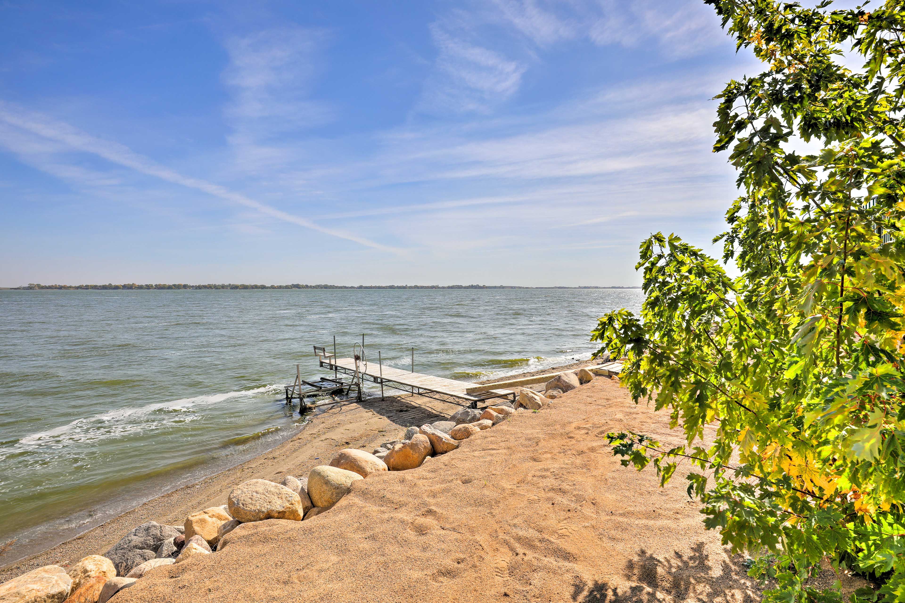 Cabin Exterior | Direct Lake Poinsett Access