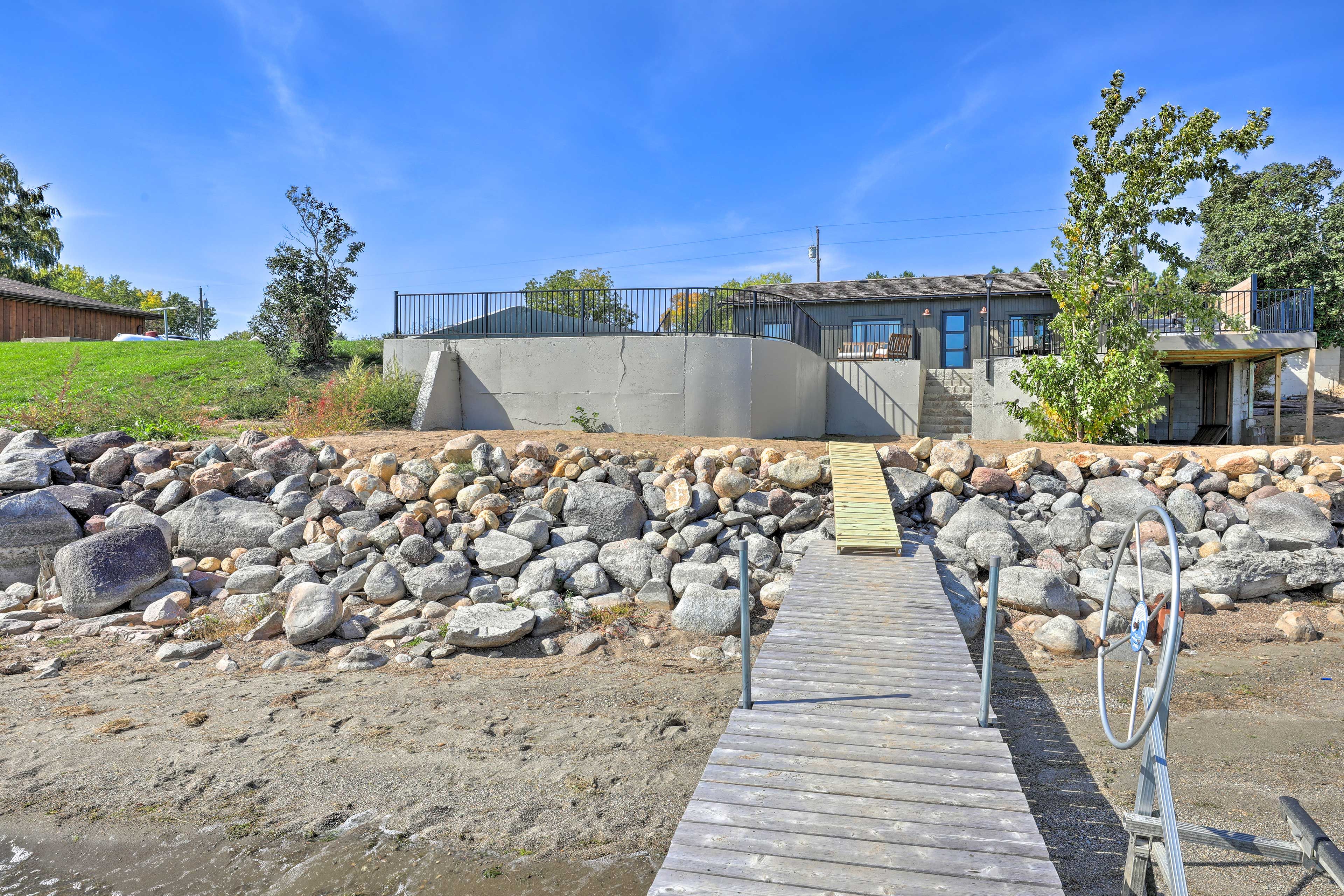 Private Dock | Stairs Required