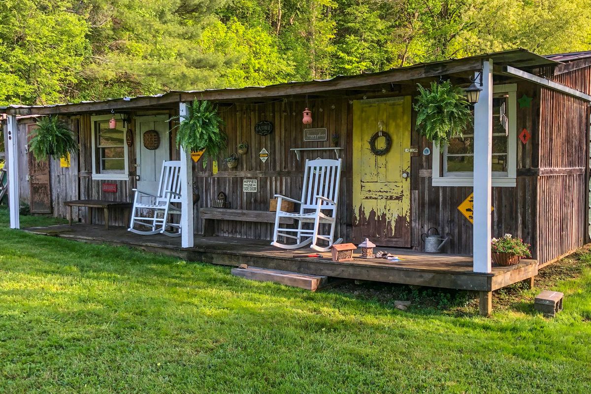 Shed porch