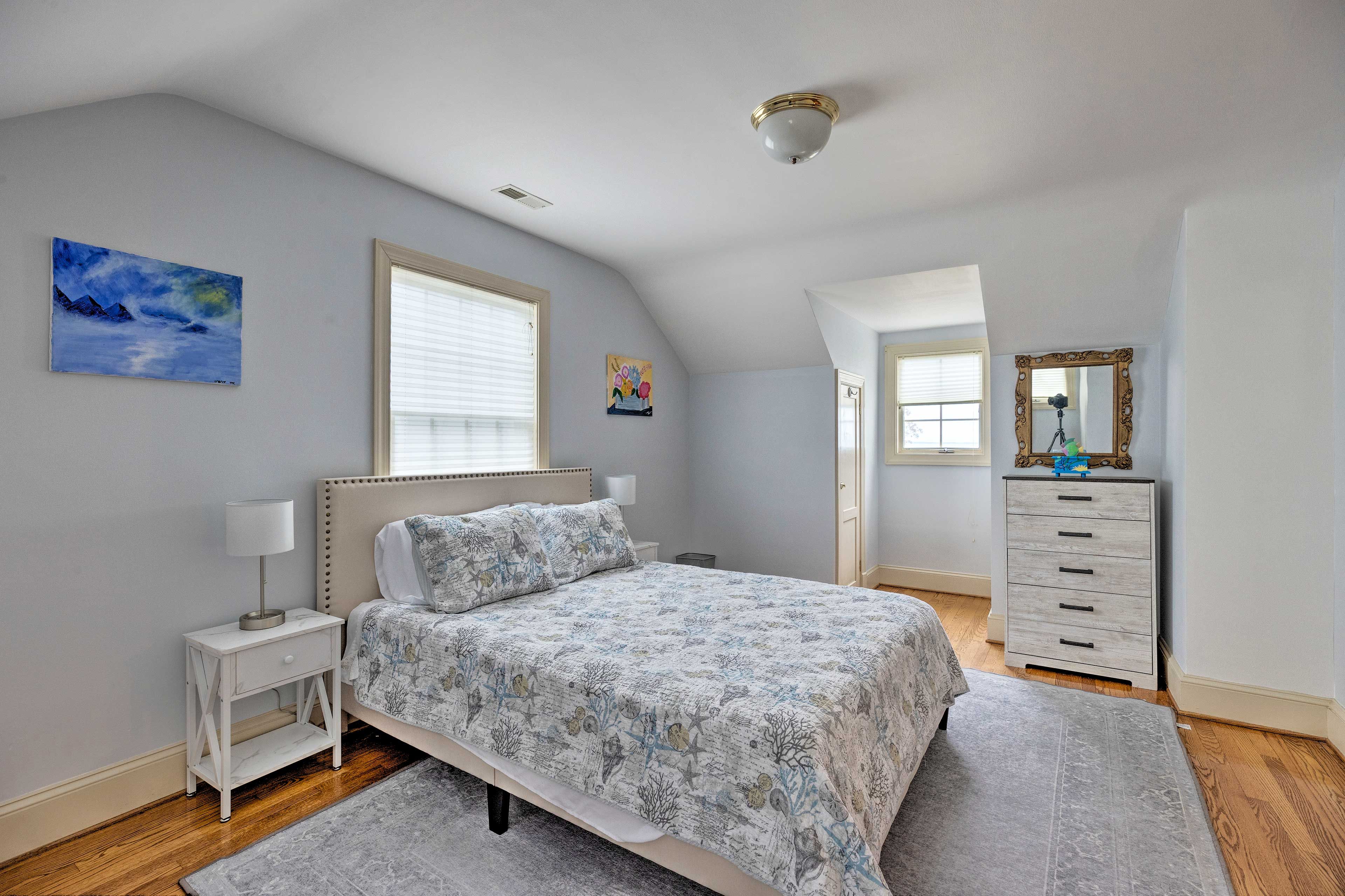 Bedroom 3 | Queen Bed | 2nd Floor