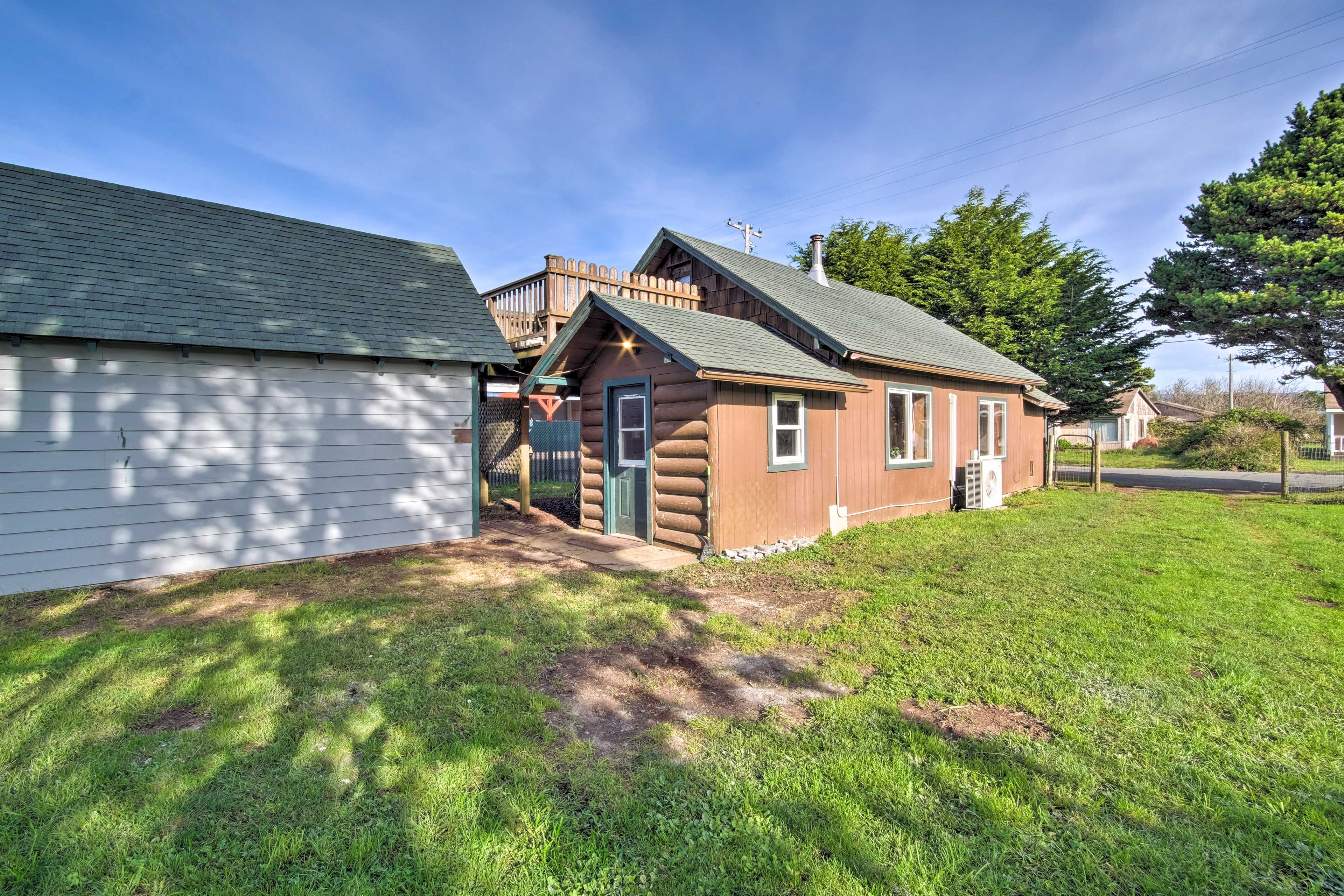 Cabin Exterior | Step-Free Entry