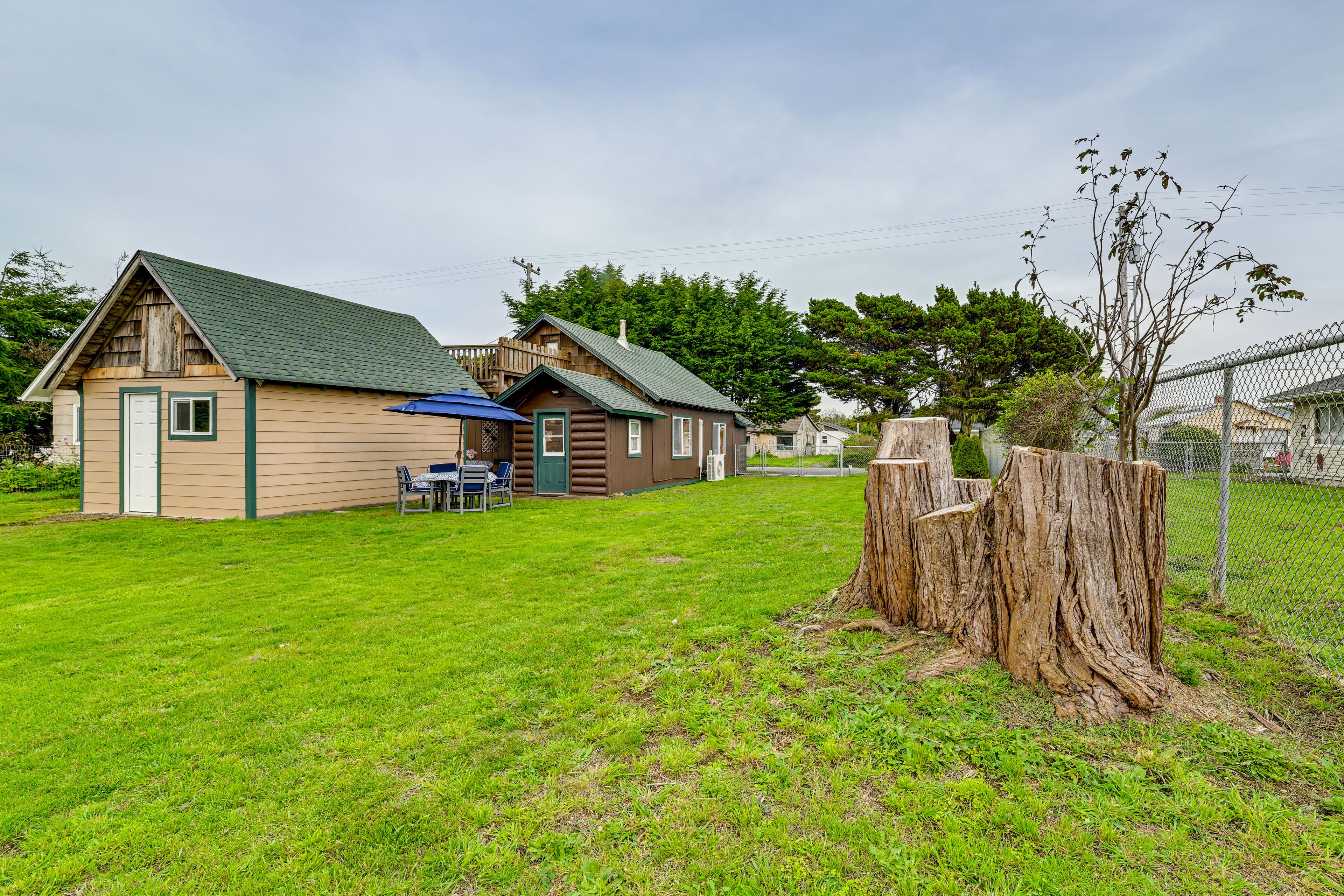 Cabin Exterior | Step-Free Entry