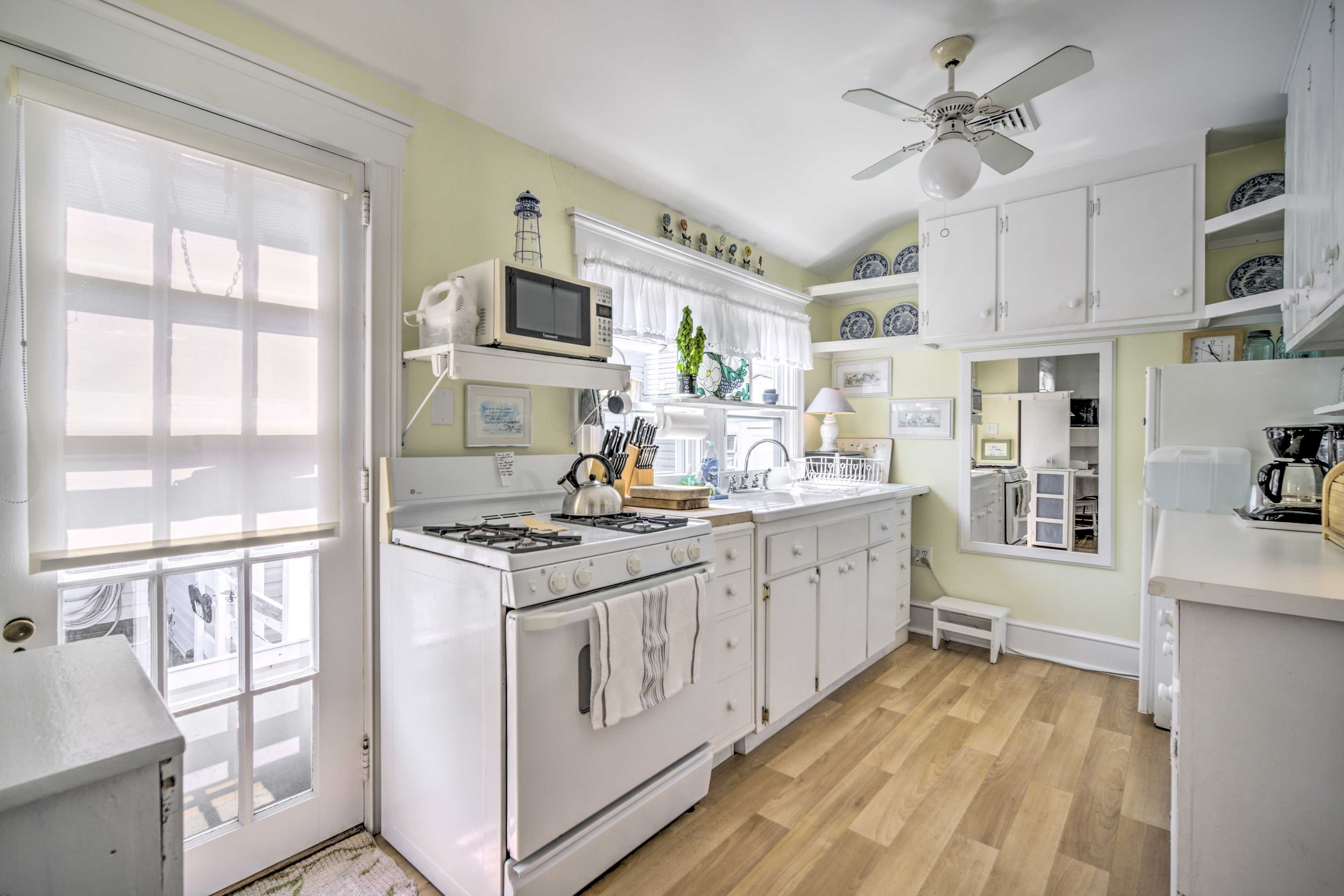 Kitchen | Well-Equipped