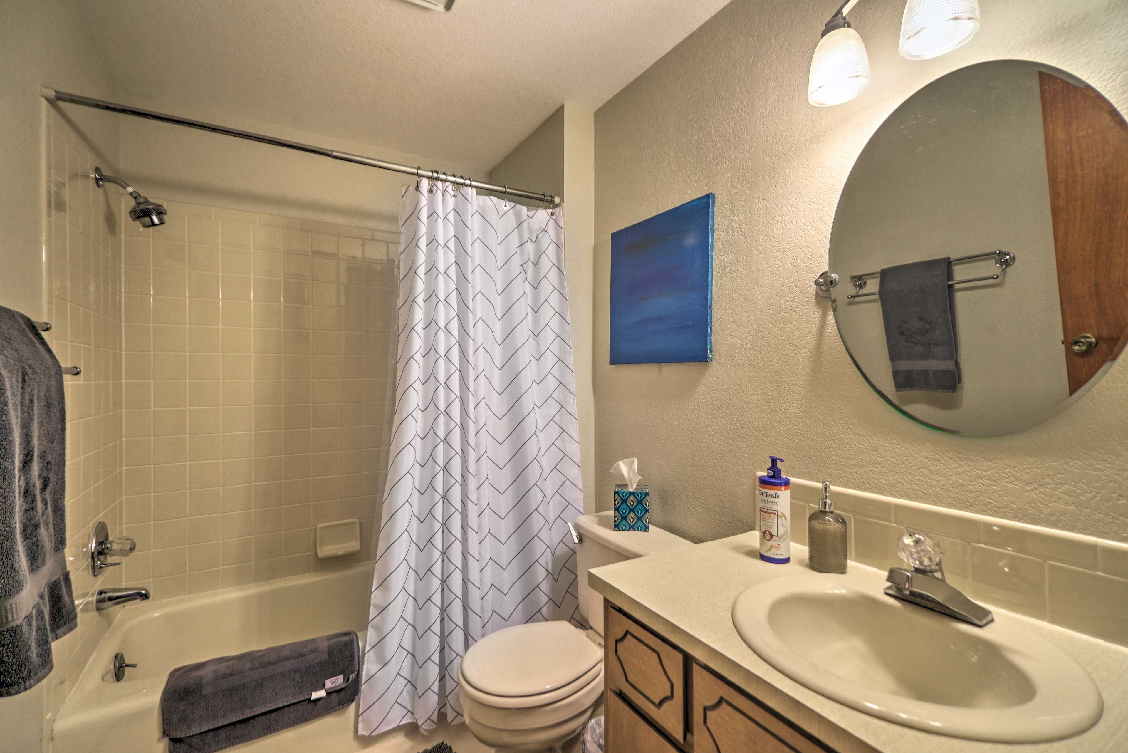 Full Bathroom