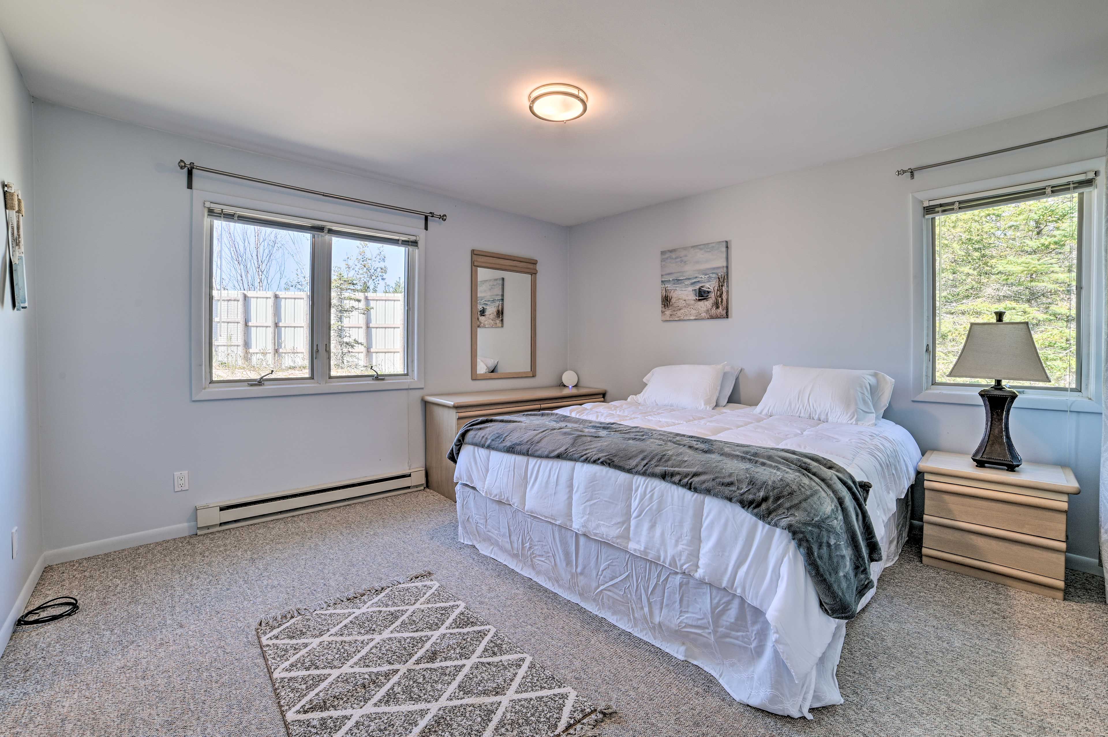 Bedroom 1 | King Bed | 1st Floor | Walk-In Closet | Hangers Provided