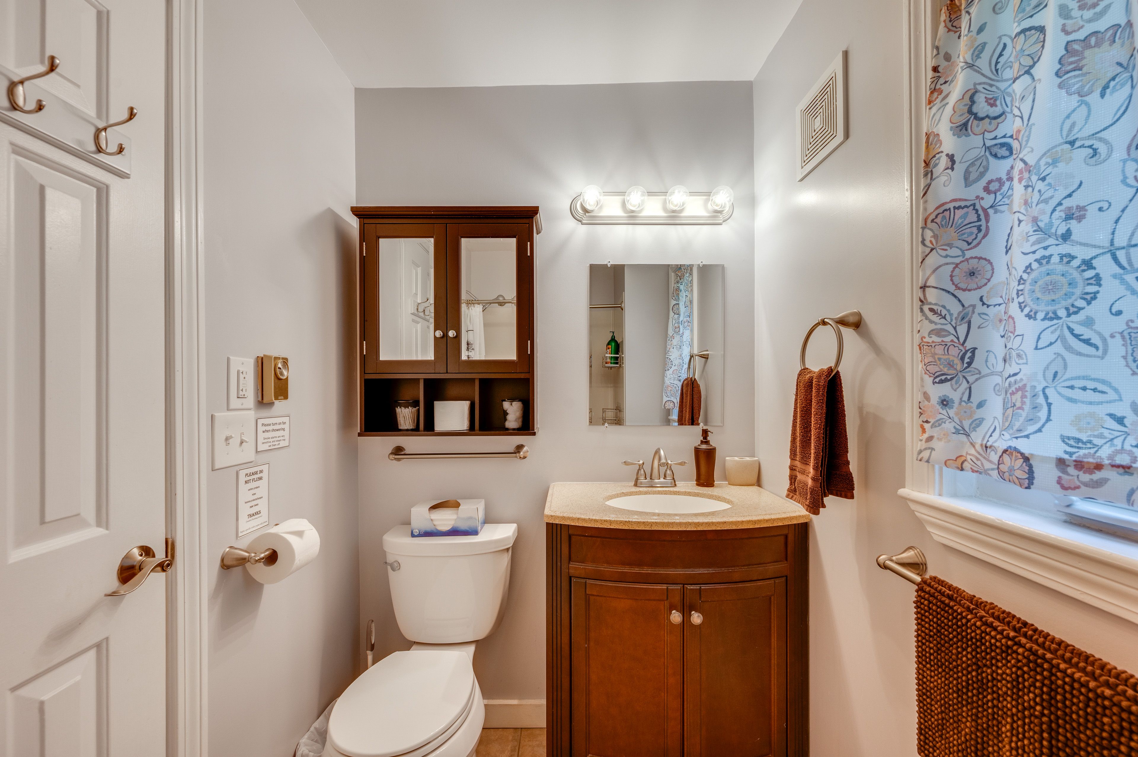 Full Bathroom | Walk-In Shower