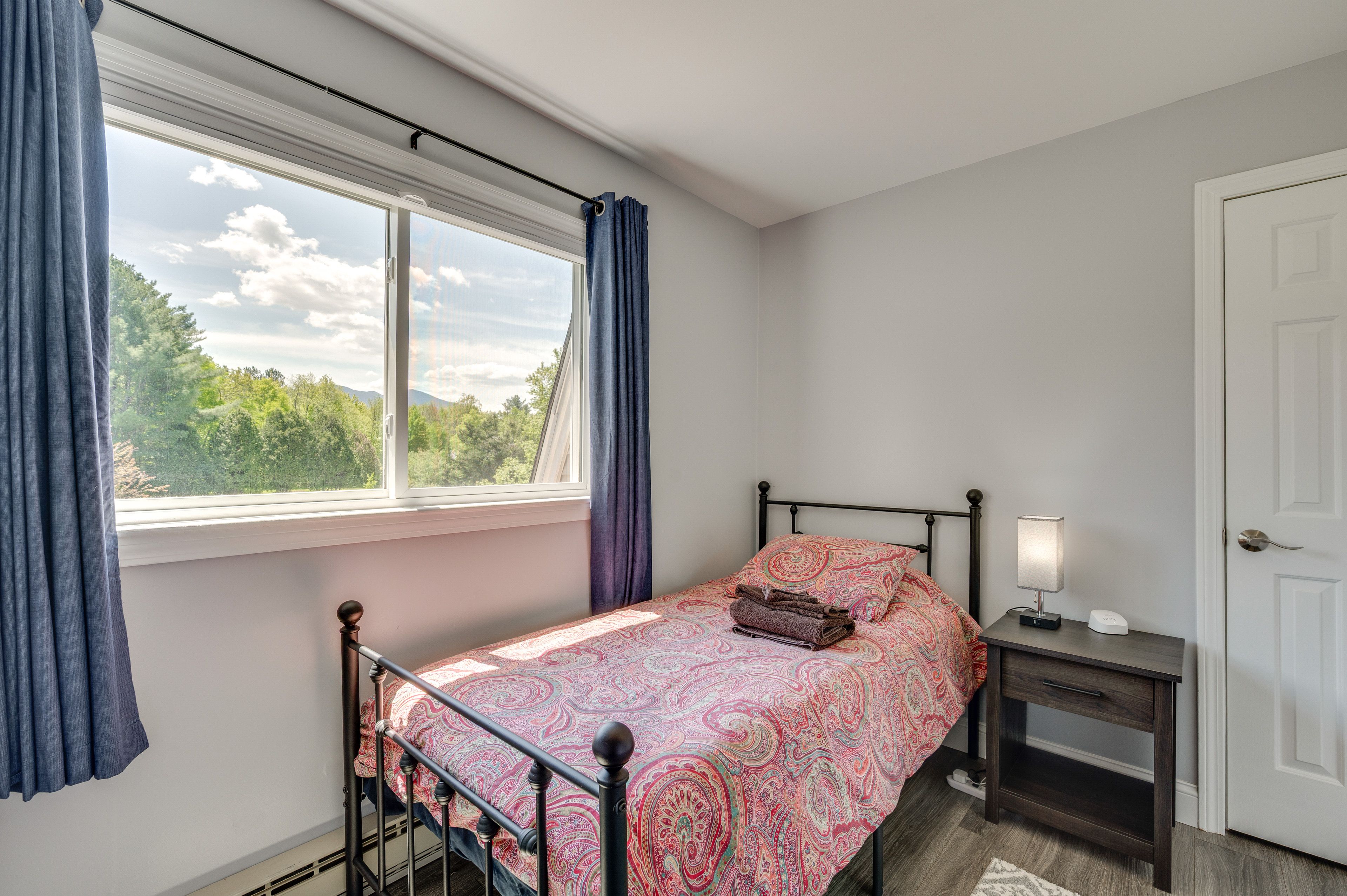 Bedroom 4 | Twin Bed | 2nd Floor | In-Unit Laundry