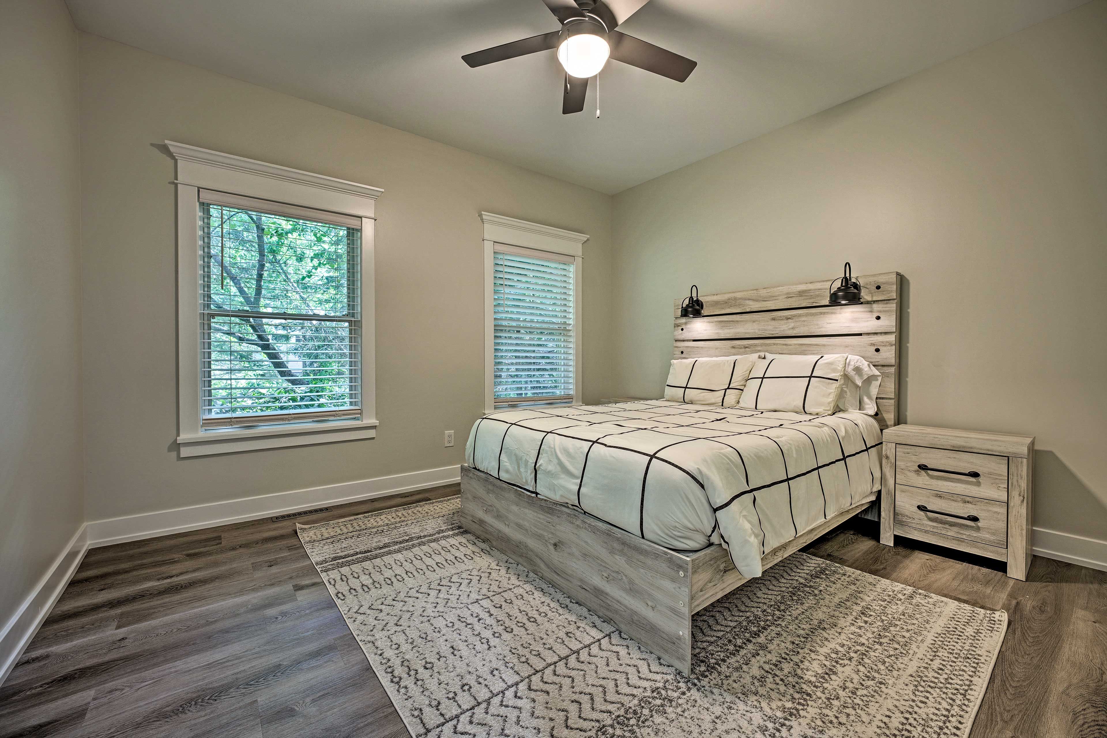 Bedroom 3 | Queen Bed | 1st Floor