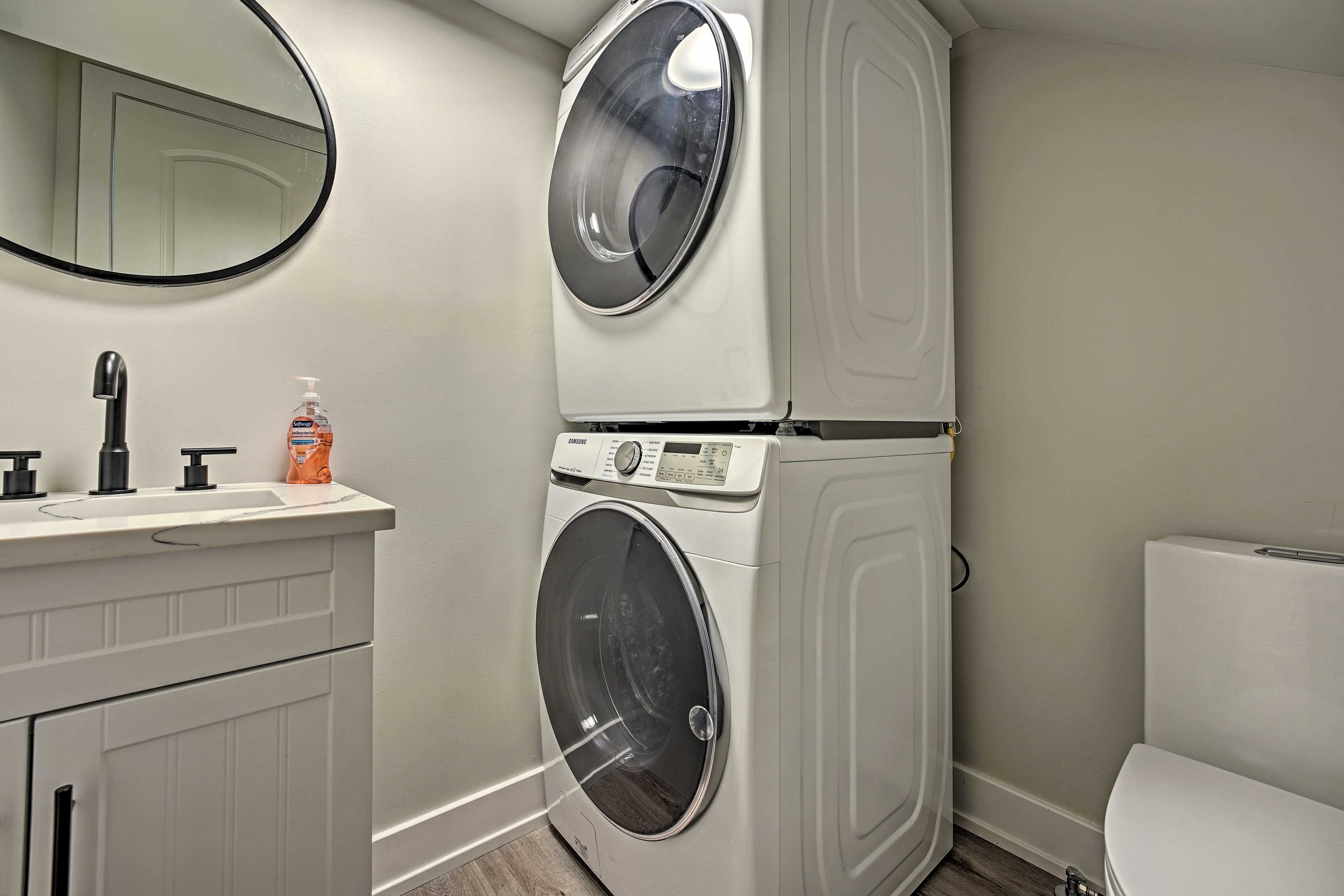 Half Bathroom | At-Home Laundry | Linens & Towels Provided